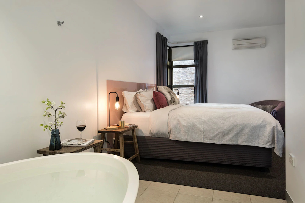Lake Daylesford Lodge