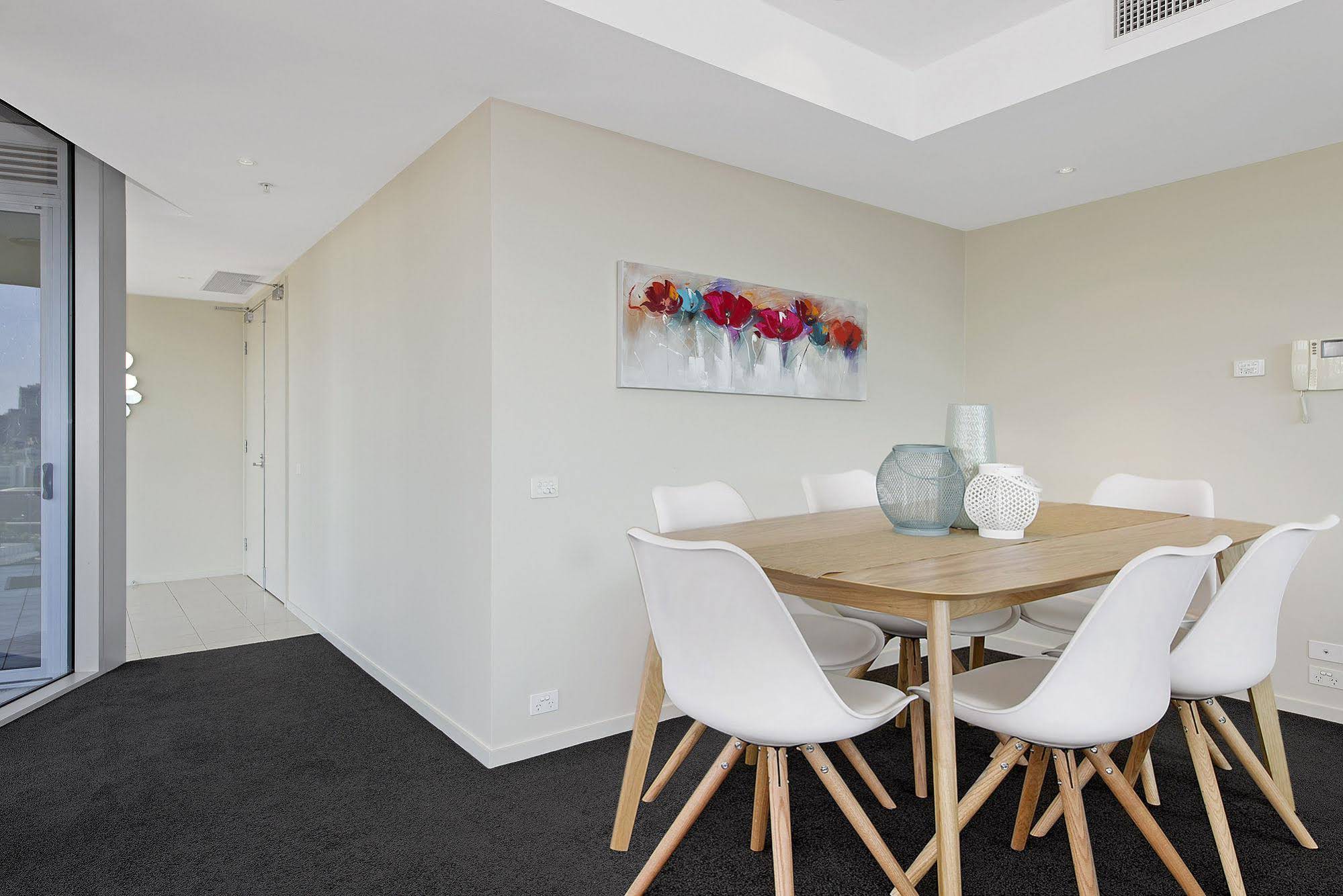 Docklands Private Collection of Apartments - NewQuay