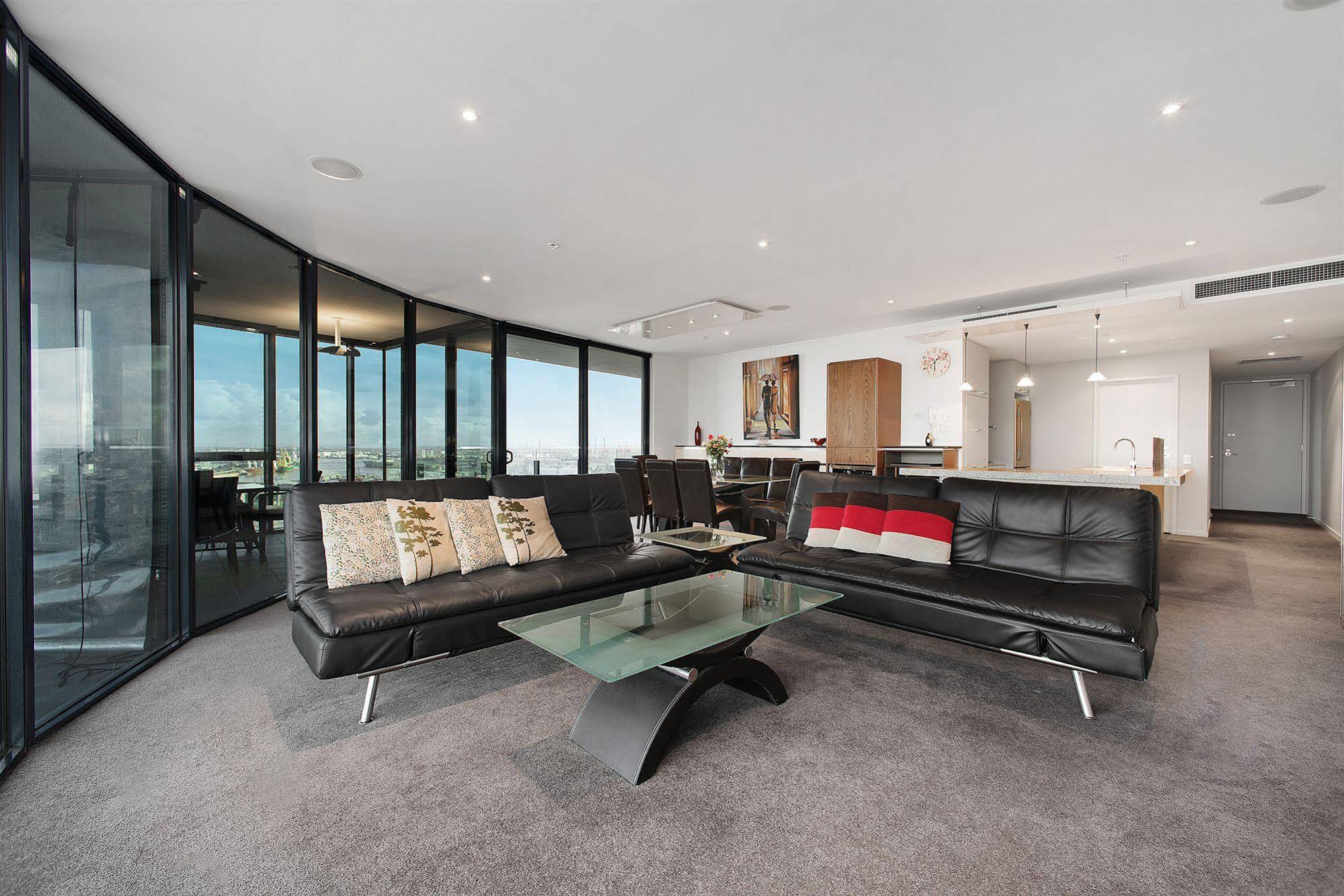 Docklands Private Collection of Apartments - NewQuay