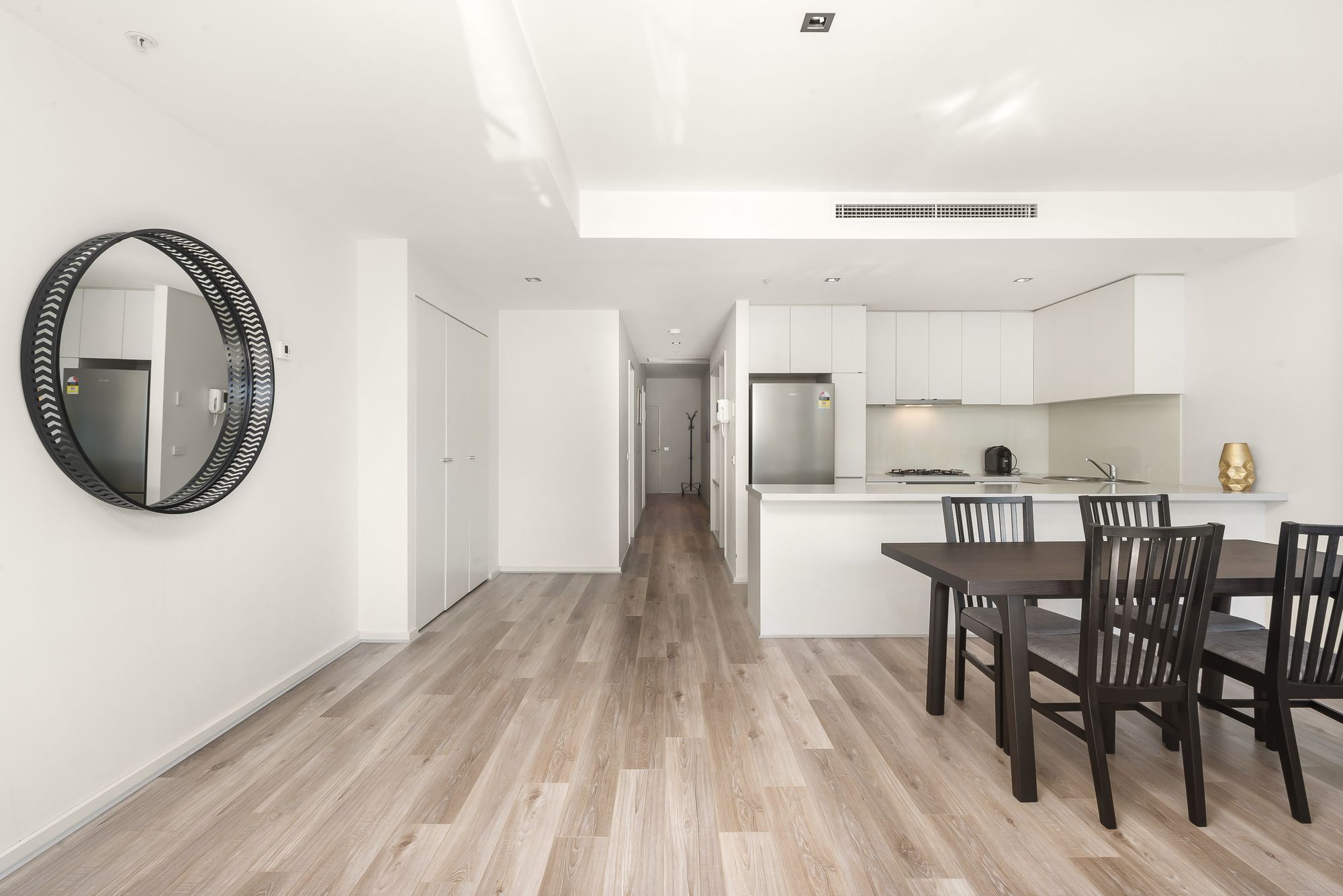 Flinders Wharf Apartment