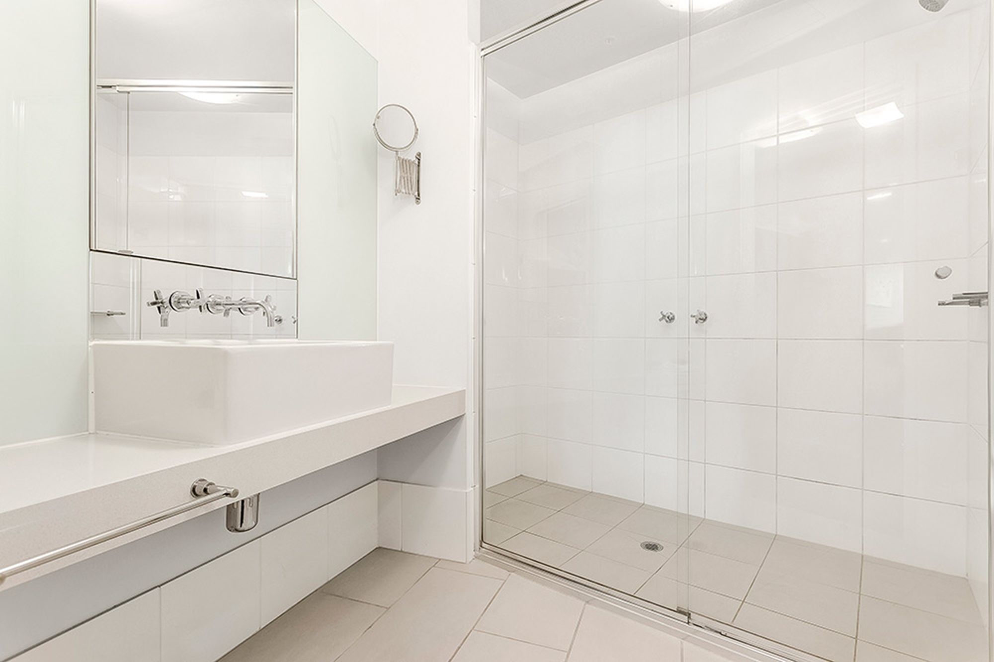 Flinders Wharf Apartment