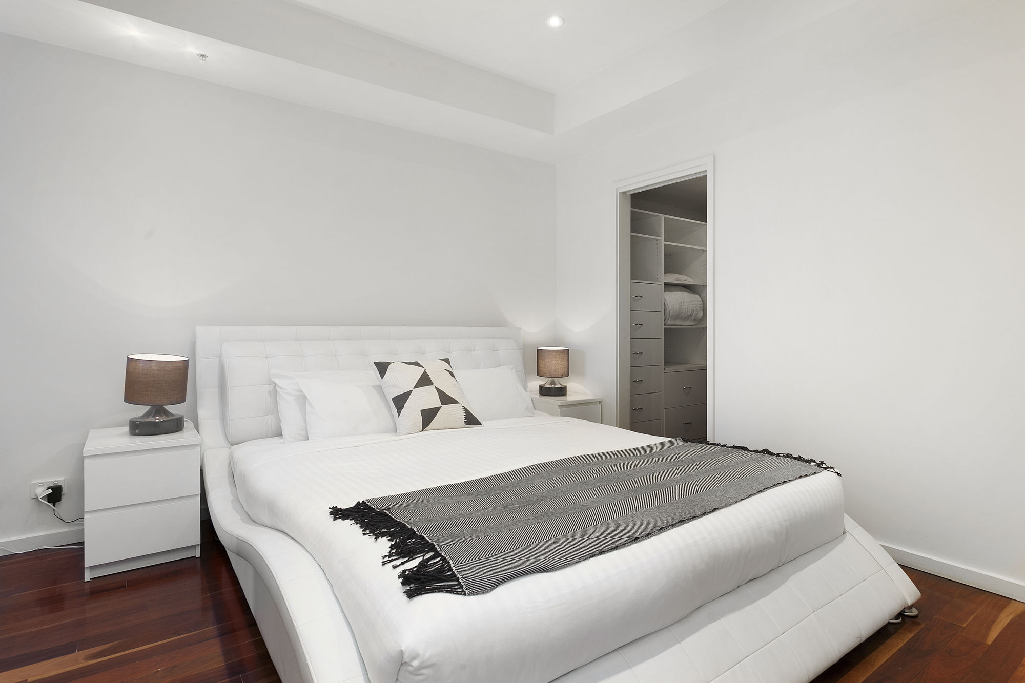 Flinders Wharf Apartment
