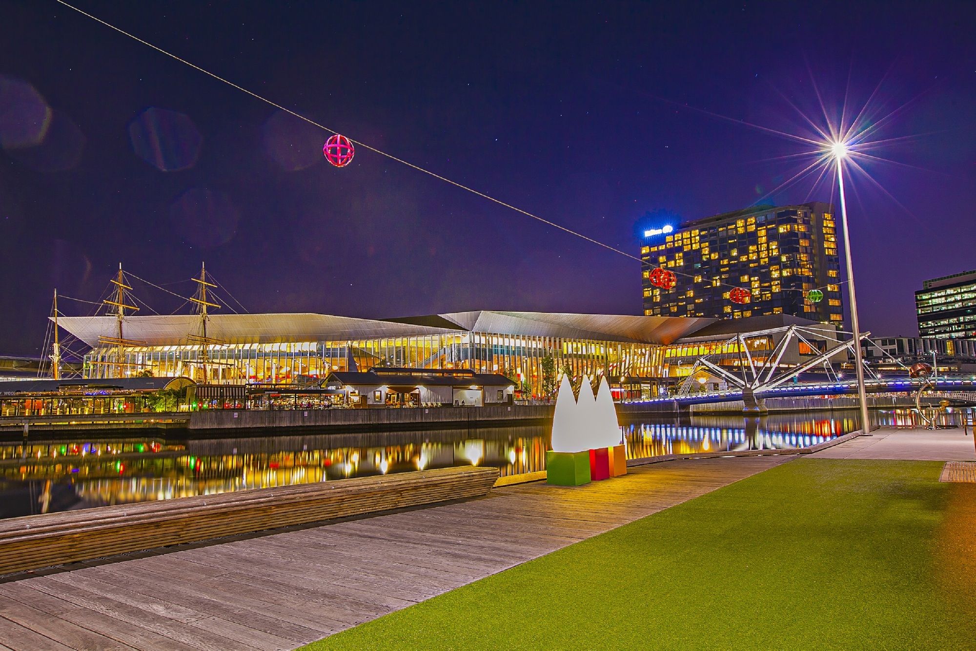 Flinders Wharf Apartment