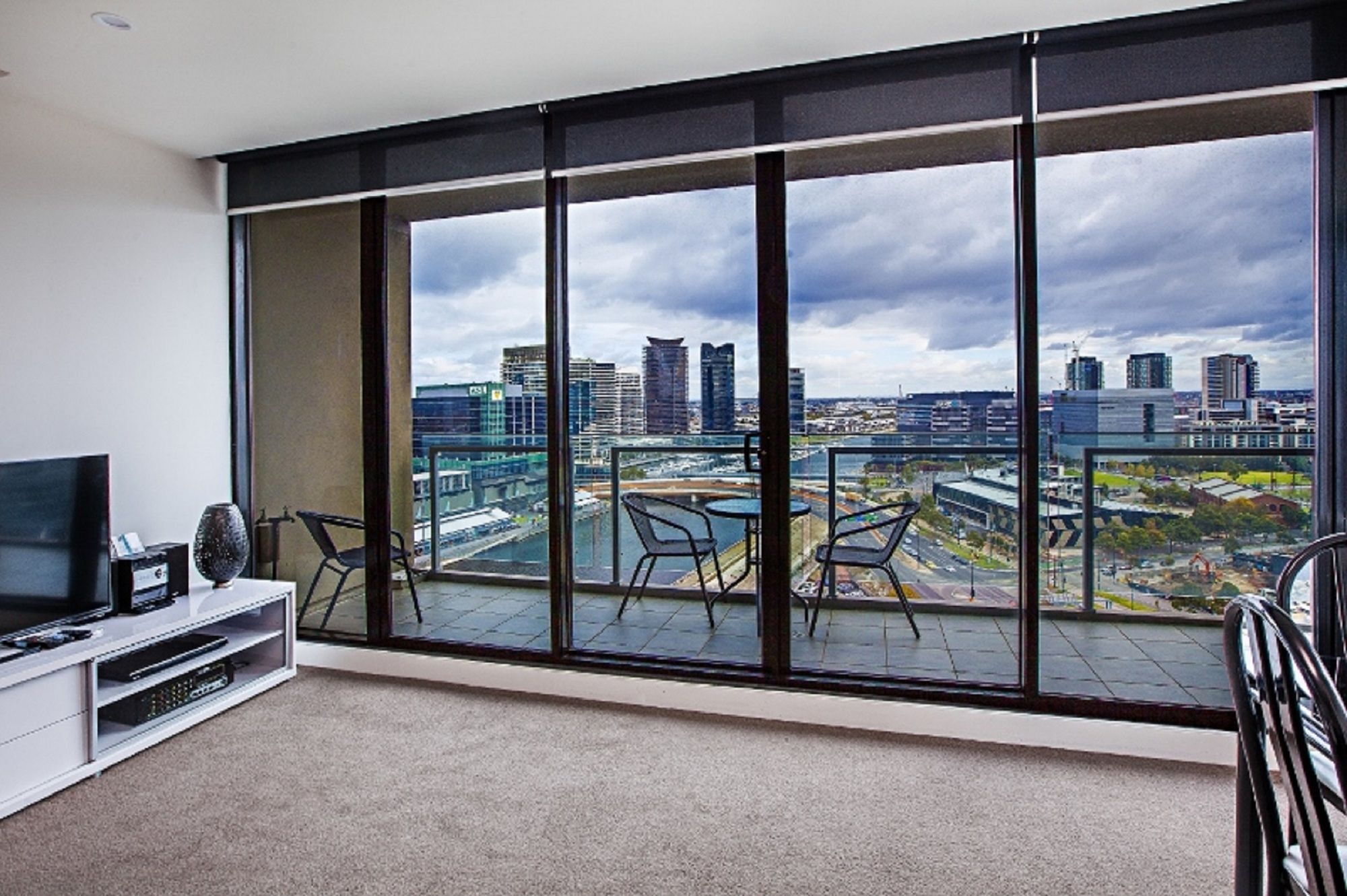 Flinders Wharf Apartment