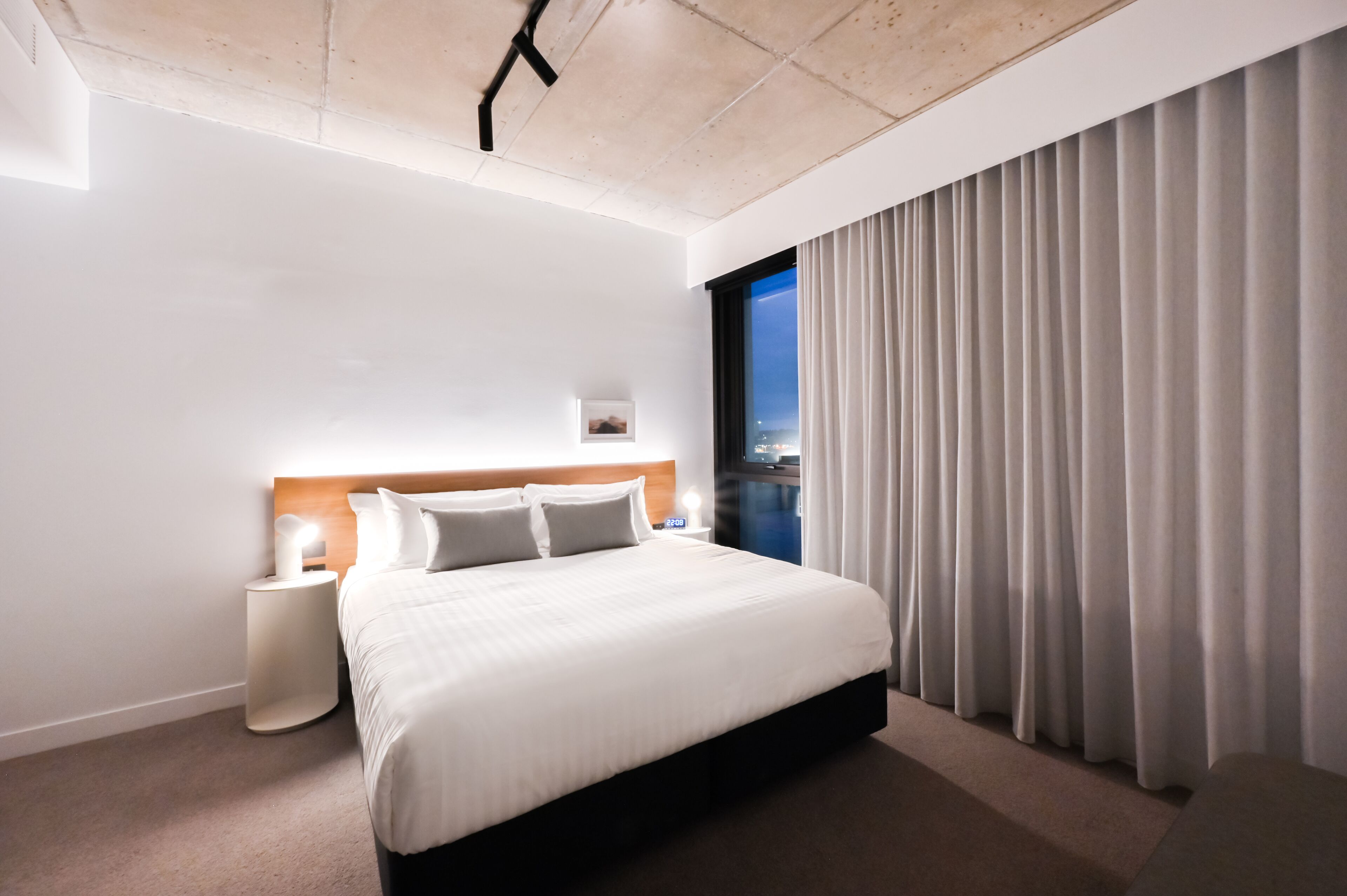 Nesuto Apartment Hotel Docklands Melbourne