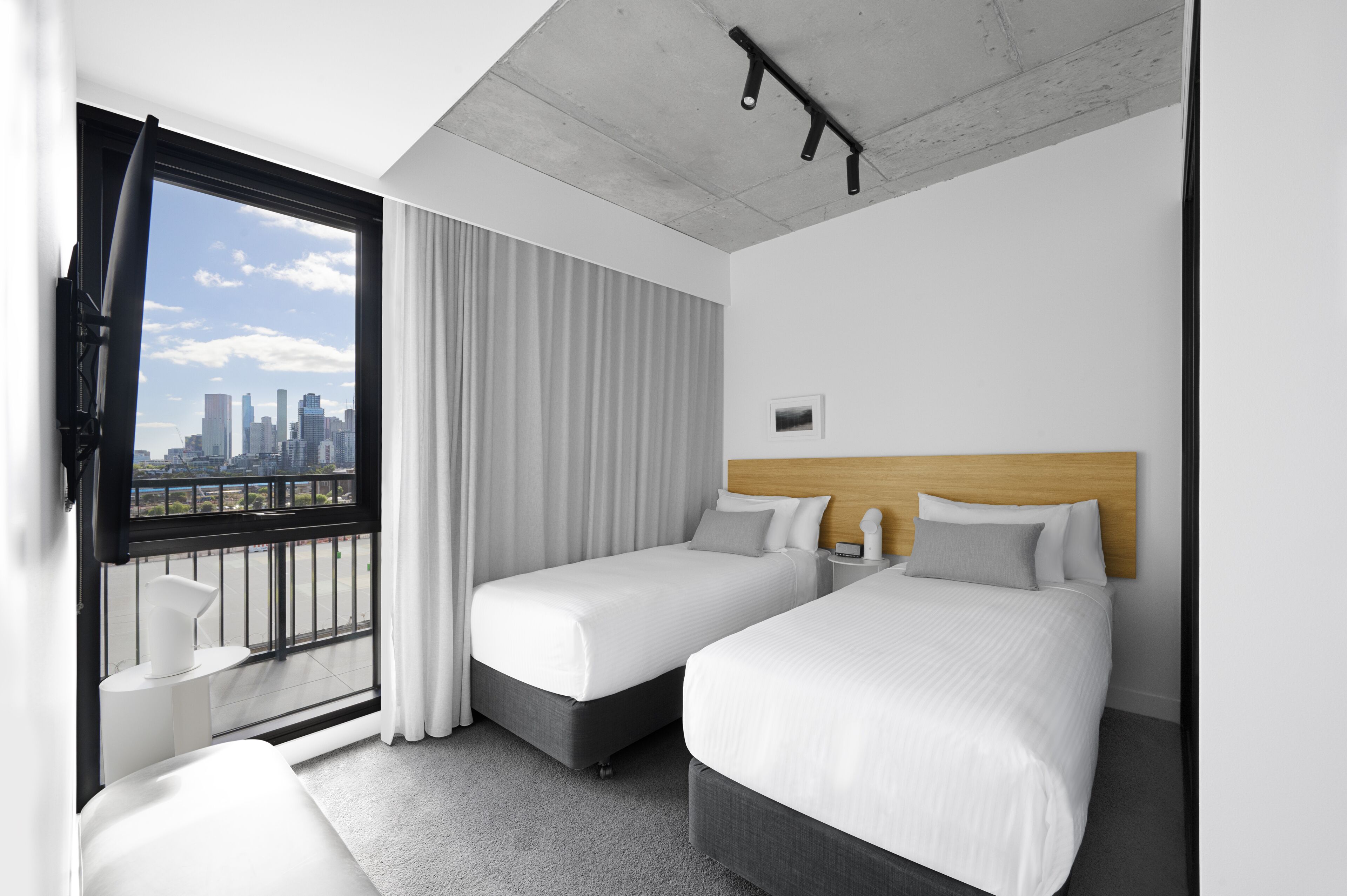 Nesuto Apartment Hotel Docklands Melbourne