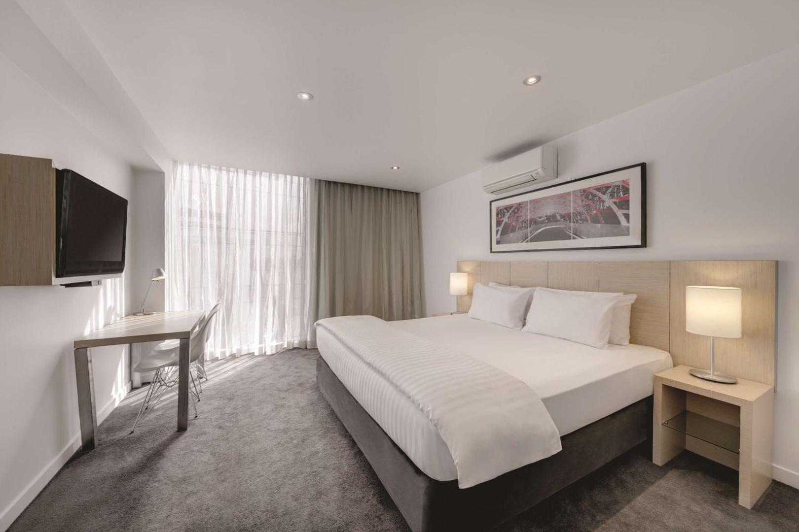 Travelodge Hotel Melbourne Docklands