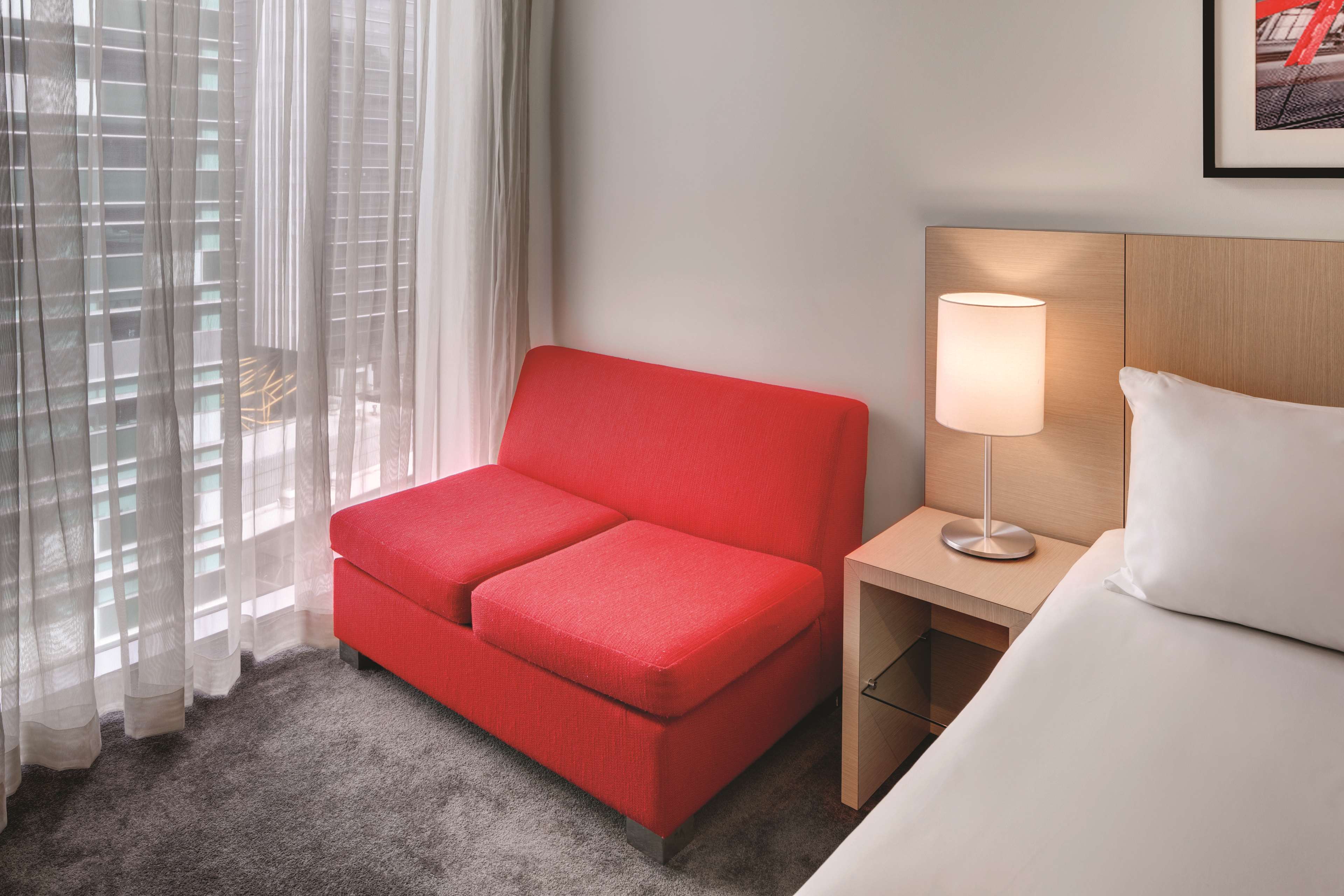 Travelodge Hotel Melbourne Docklands