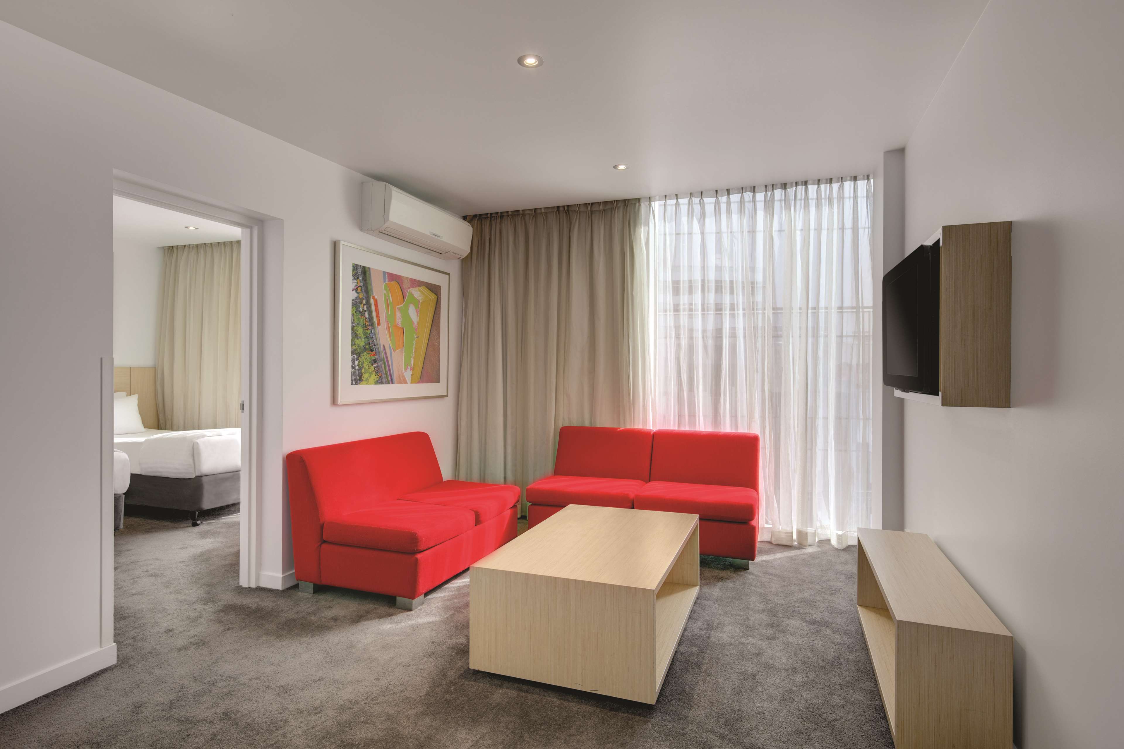 Travelodge Hotel Melbourne Docklands