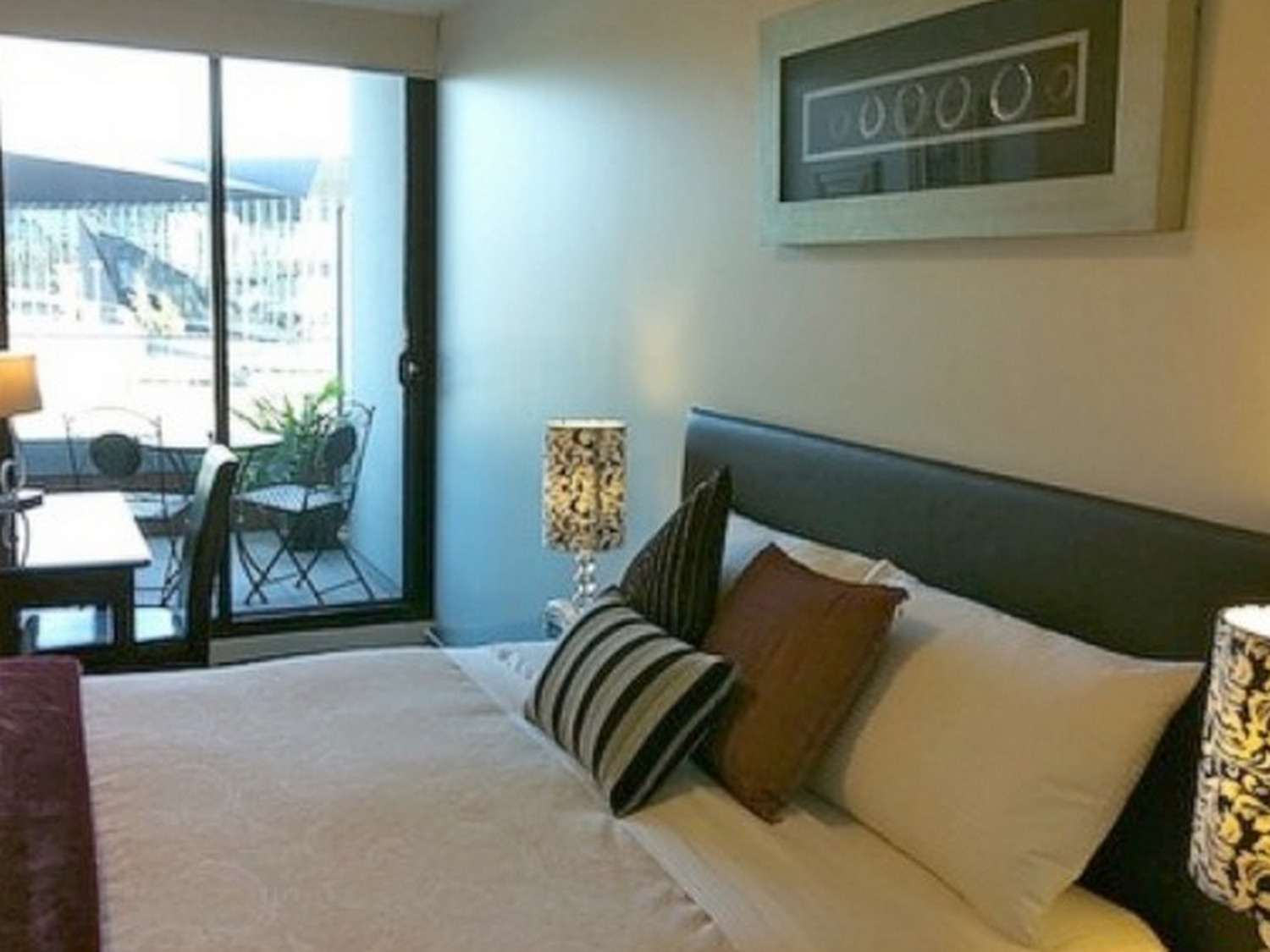 Waterfront Apartments Melbourne