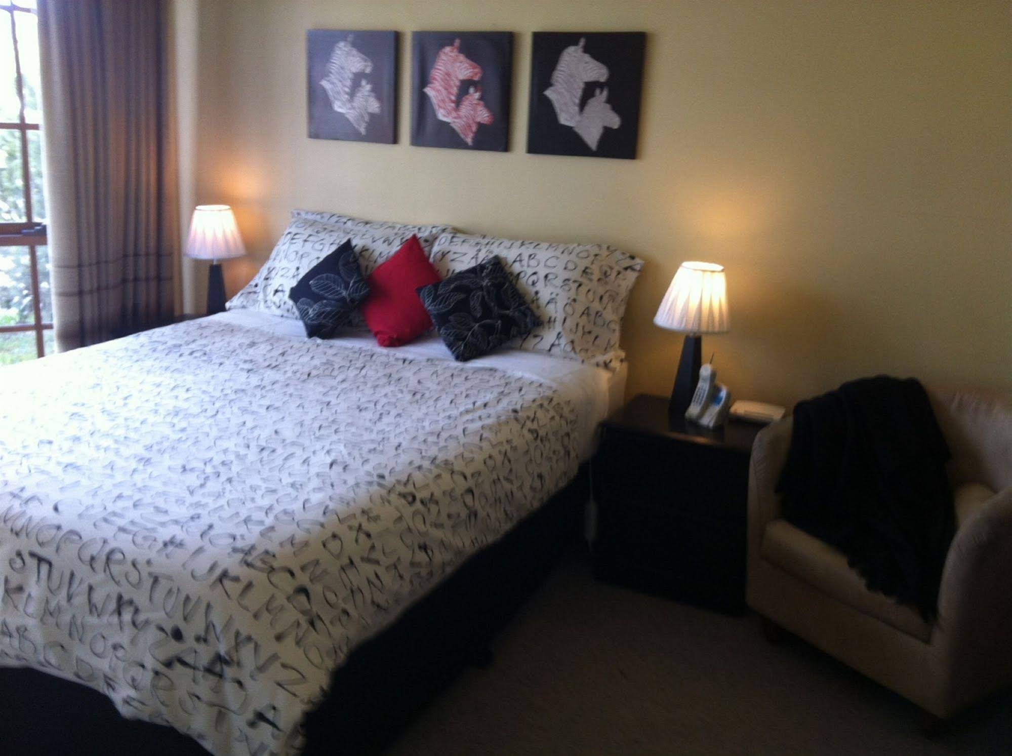 Australian Home Away @ Doncaster Elgar