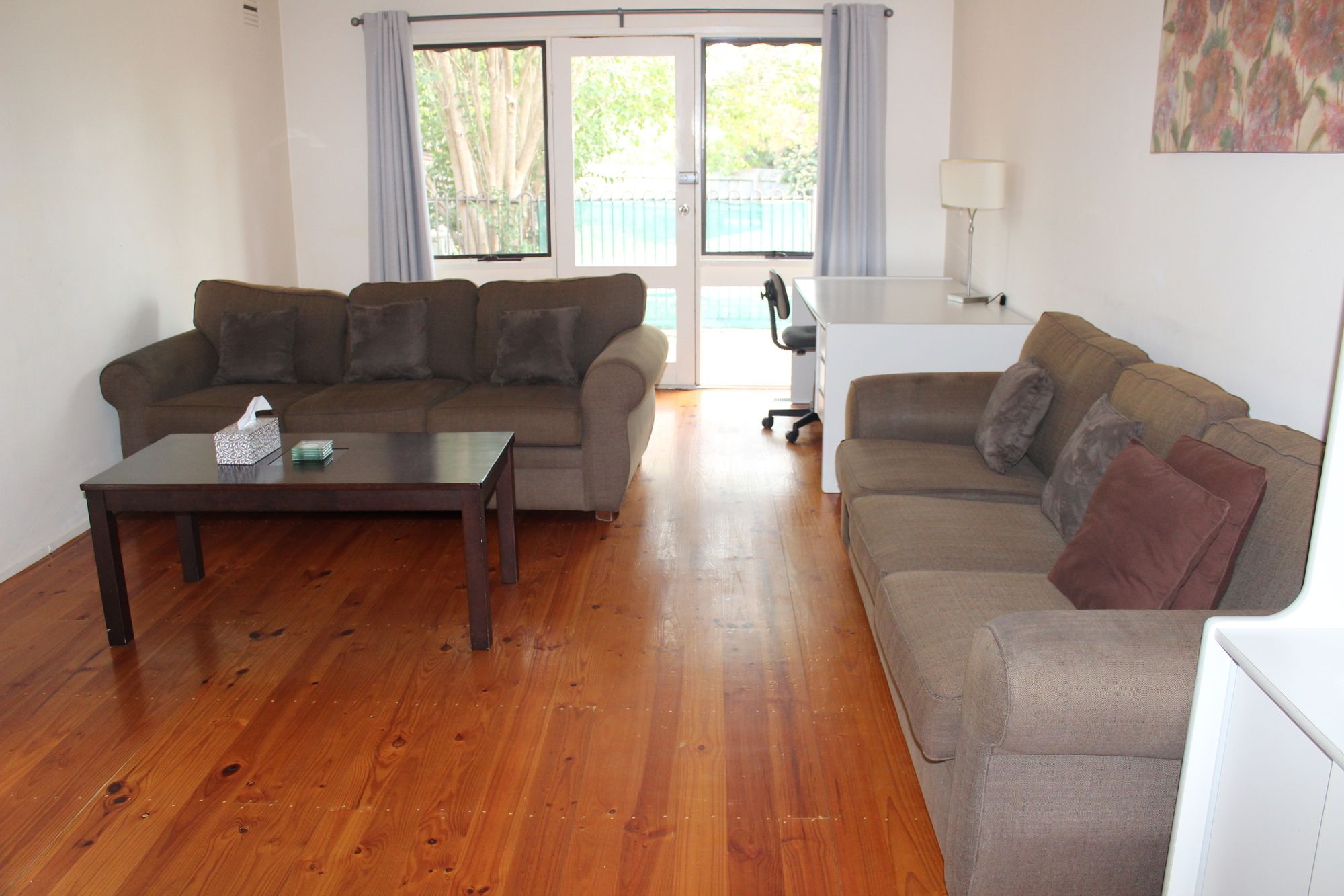 Australian Home Away @ East Doncaster Pine Hill