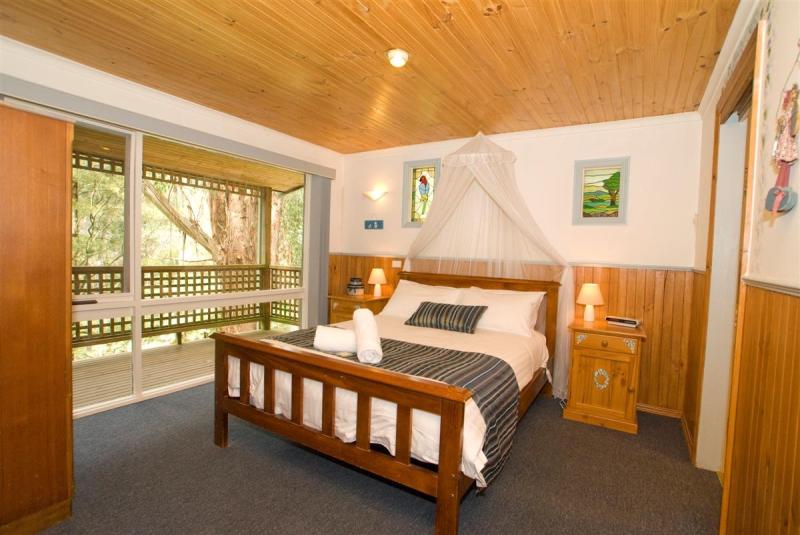 Hill 'N' Dale Farm Cottages
