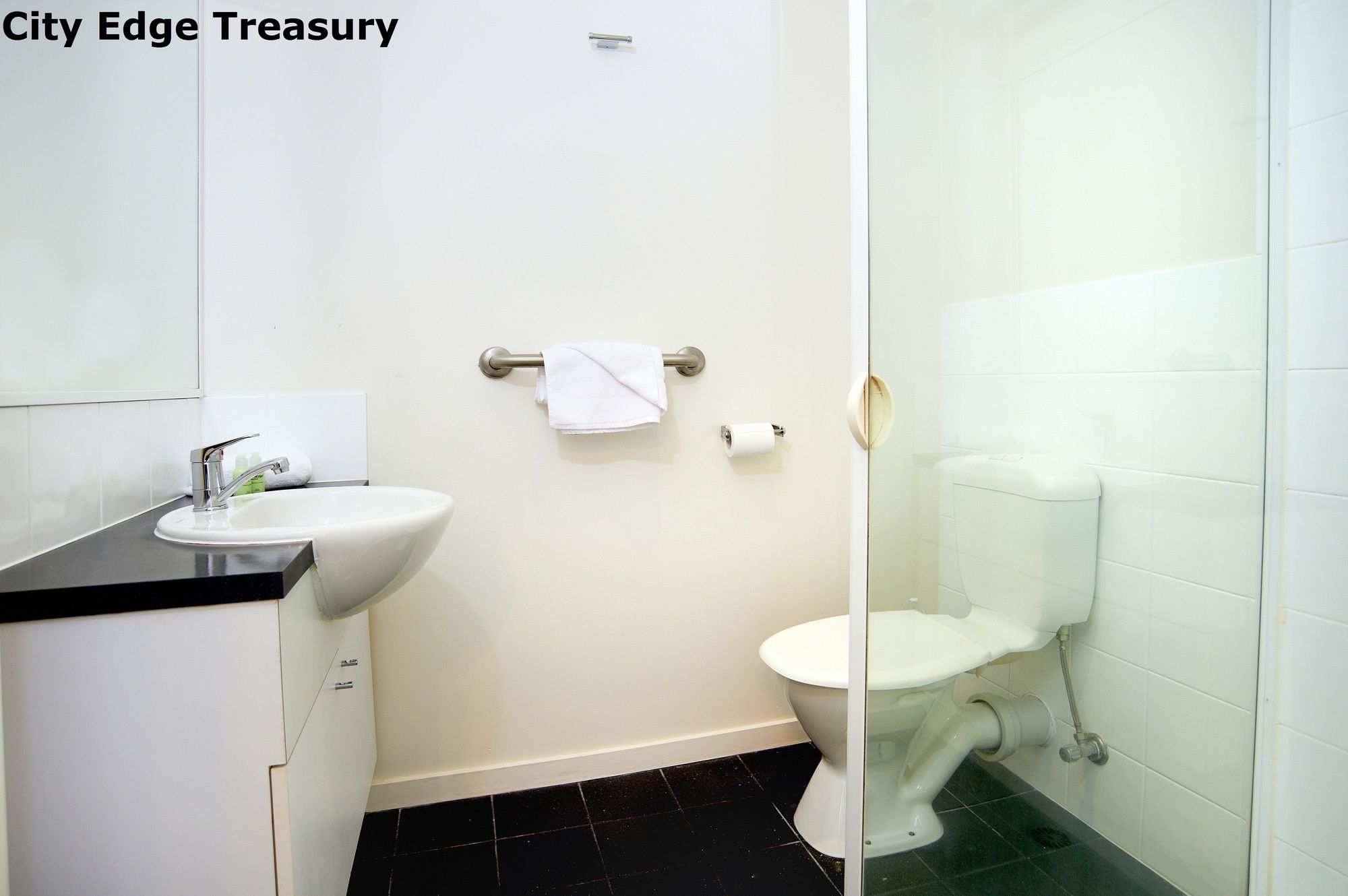 City Edge East Melbourne Serviced Apartments