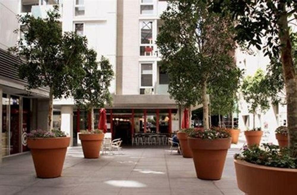 Adele Apartment Hotel