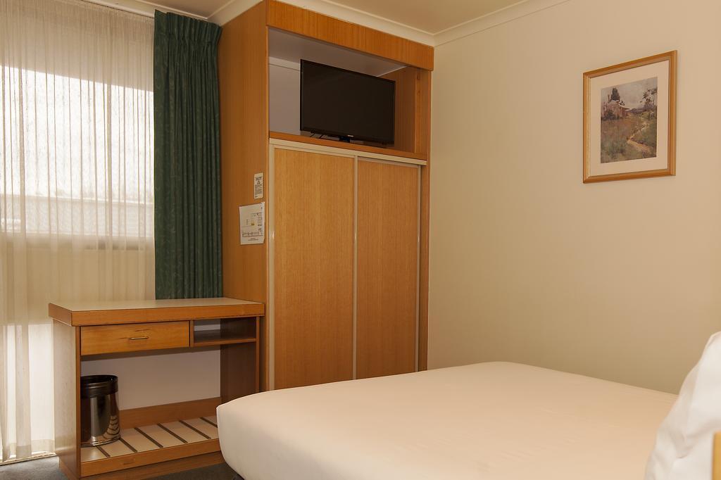 Nirebo Motel