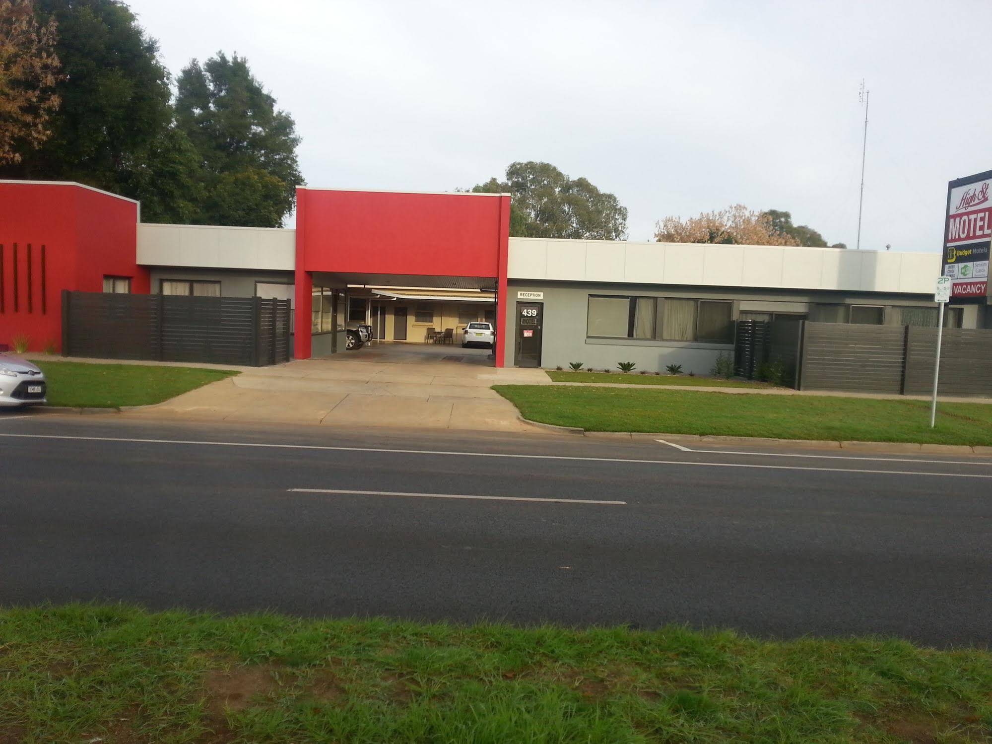 High Street Motel