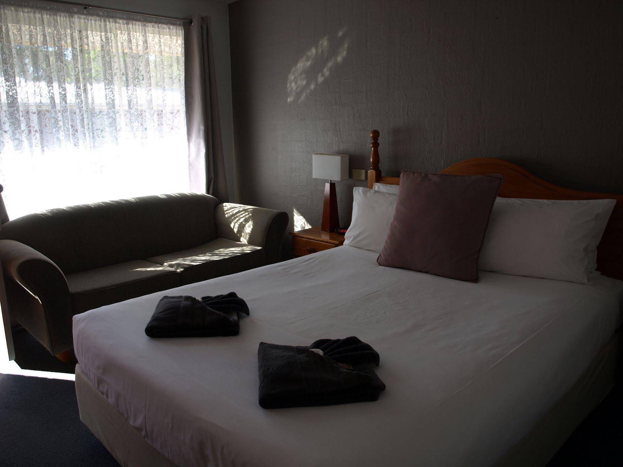 Old Coach Motor Inn