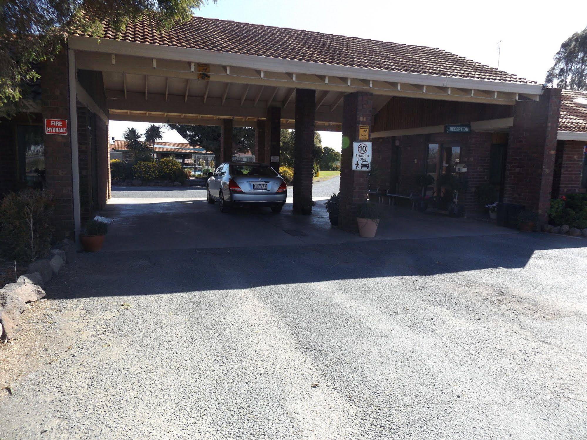 Rivergum Motel