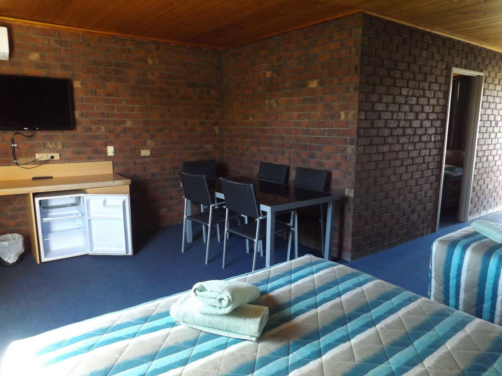 Rivergum Motel