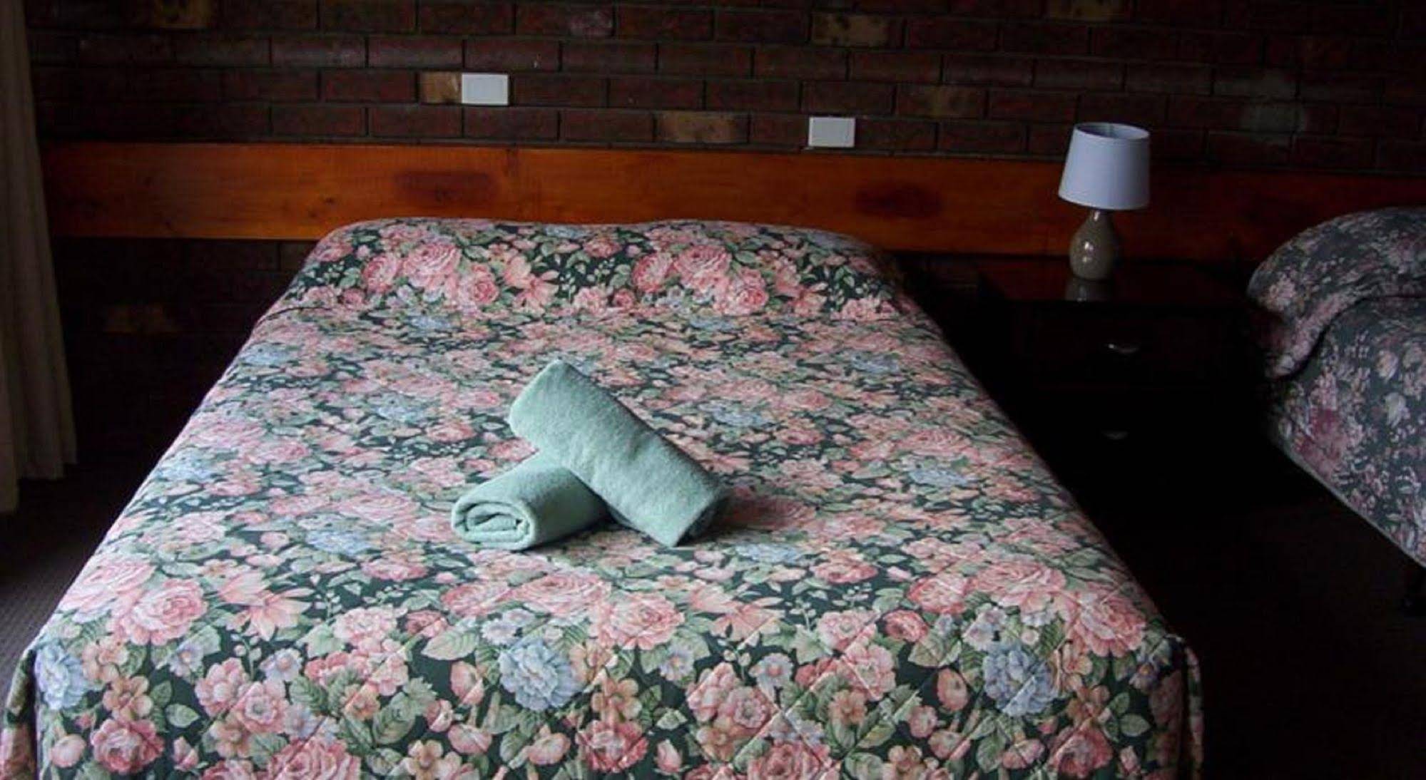 Rivergum Motel