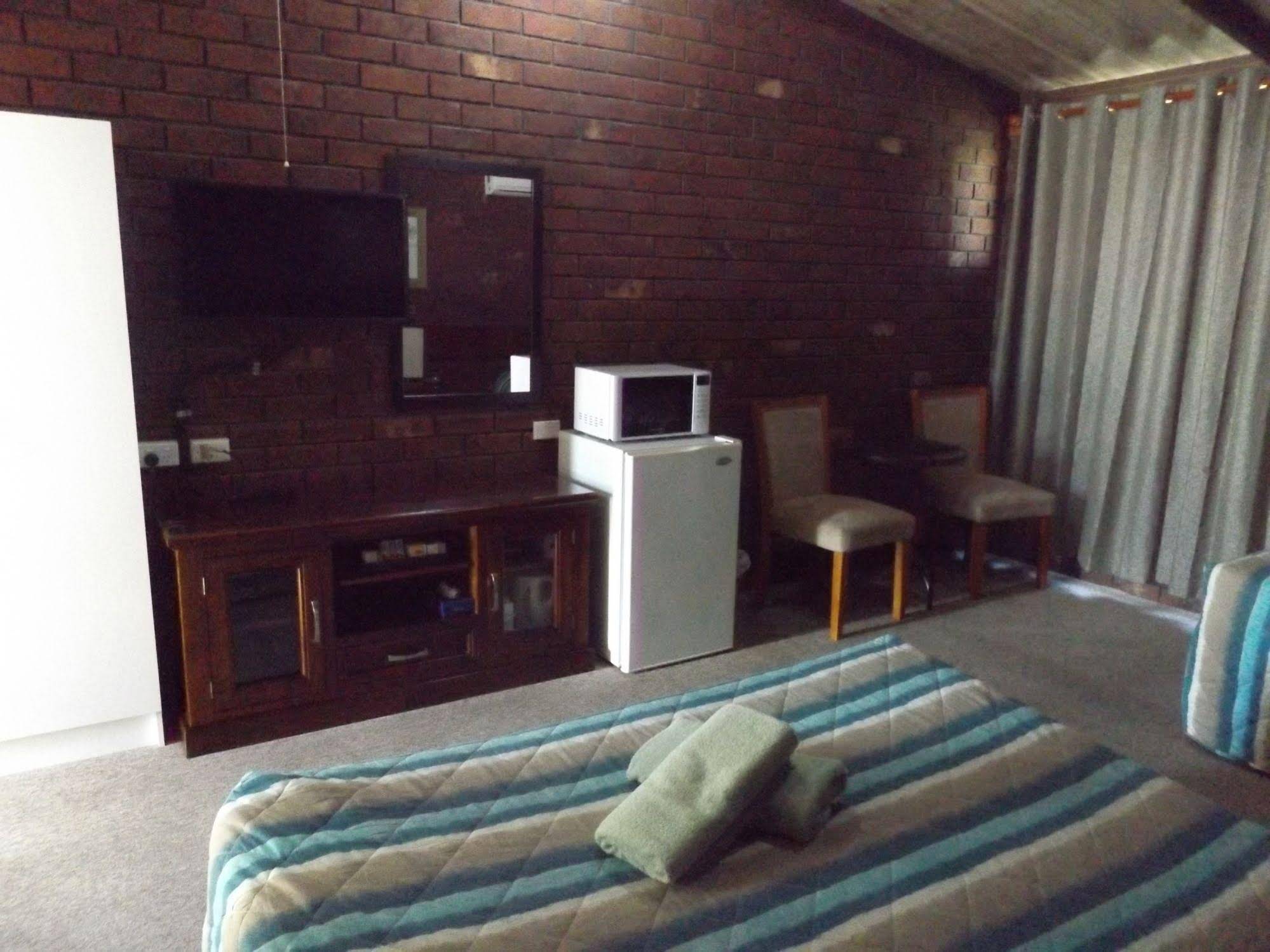 Rivergum Motel