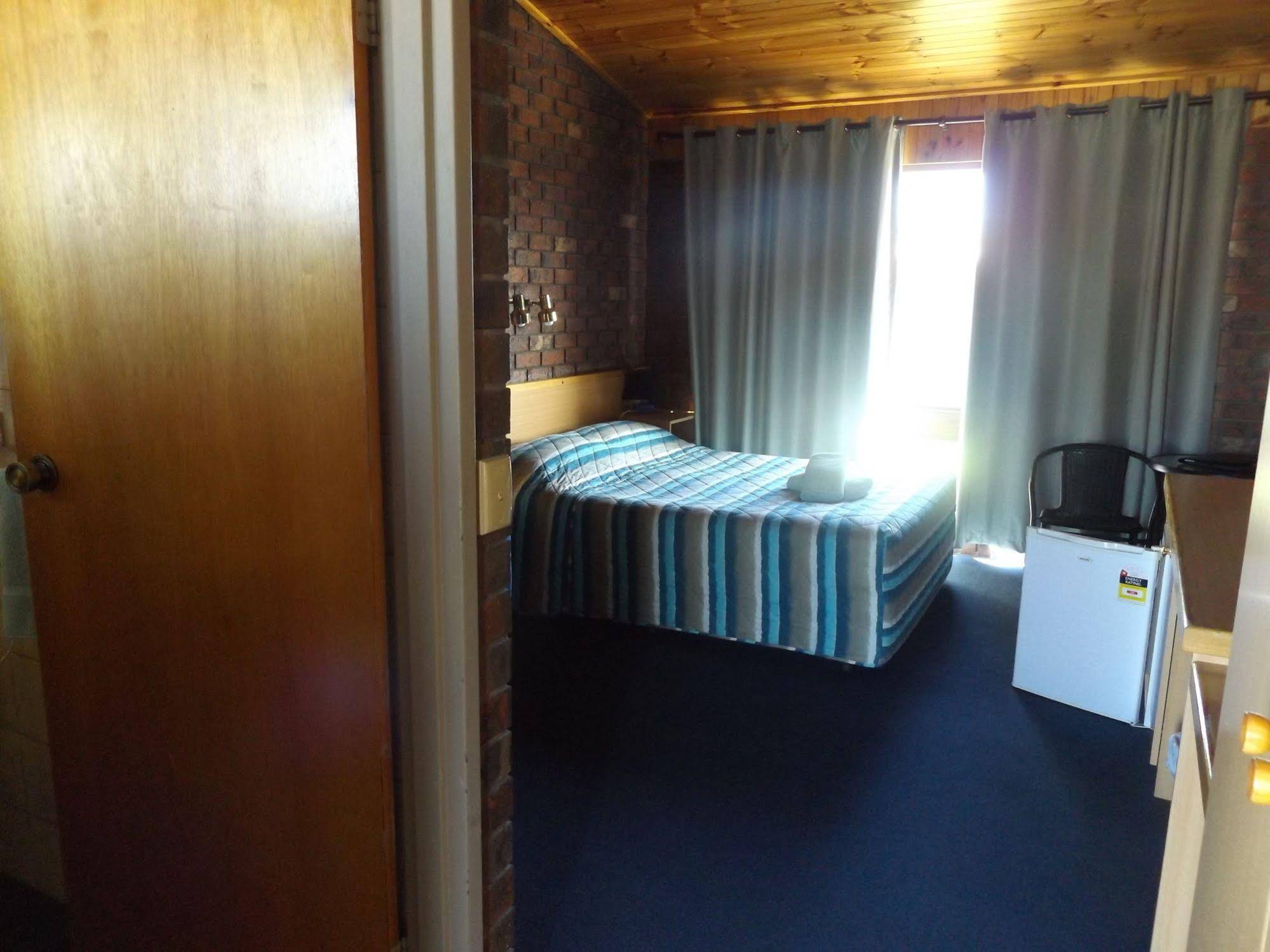 Rivergum Motel