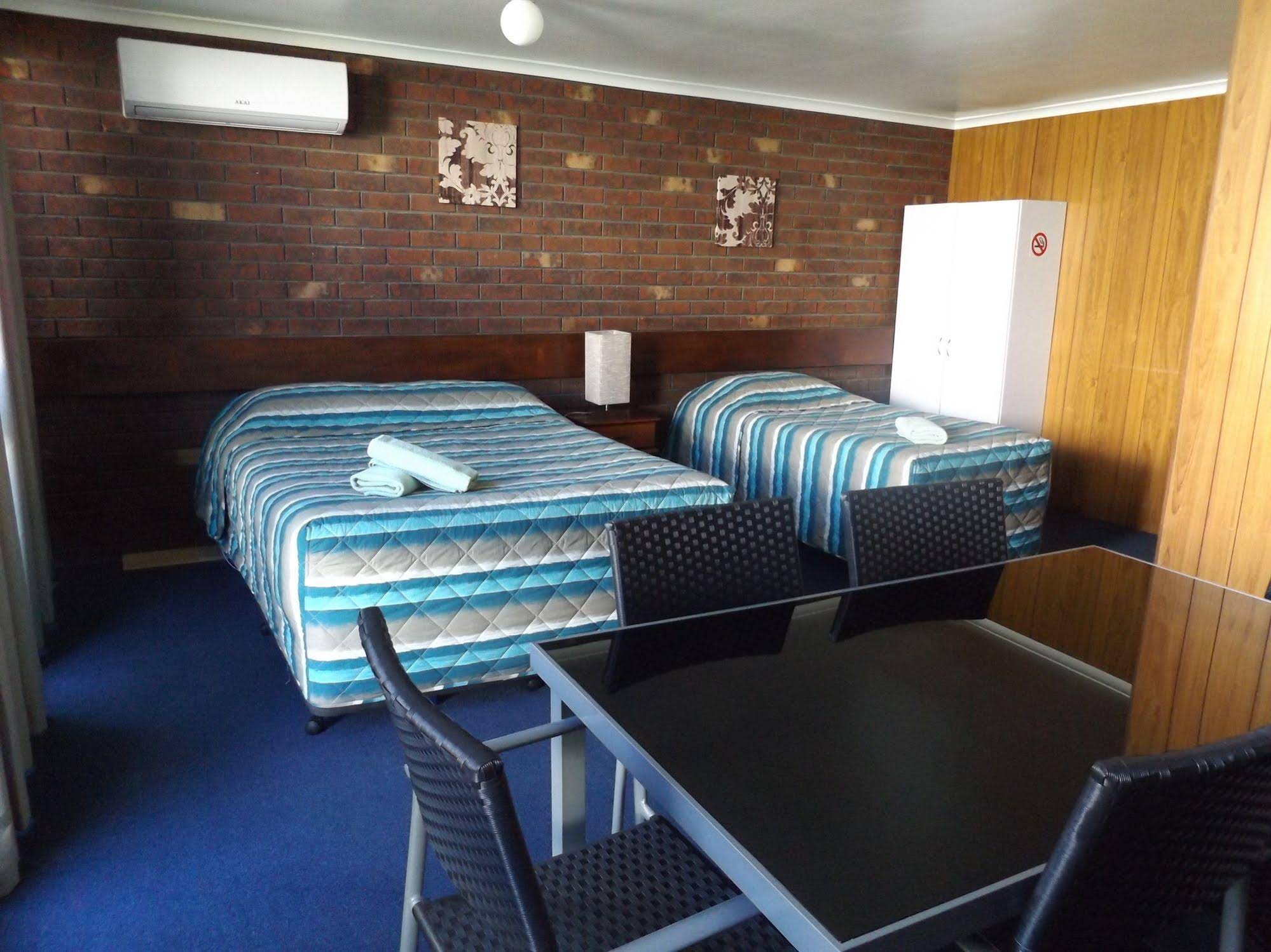 Rivergum Motel