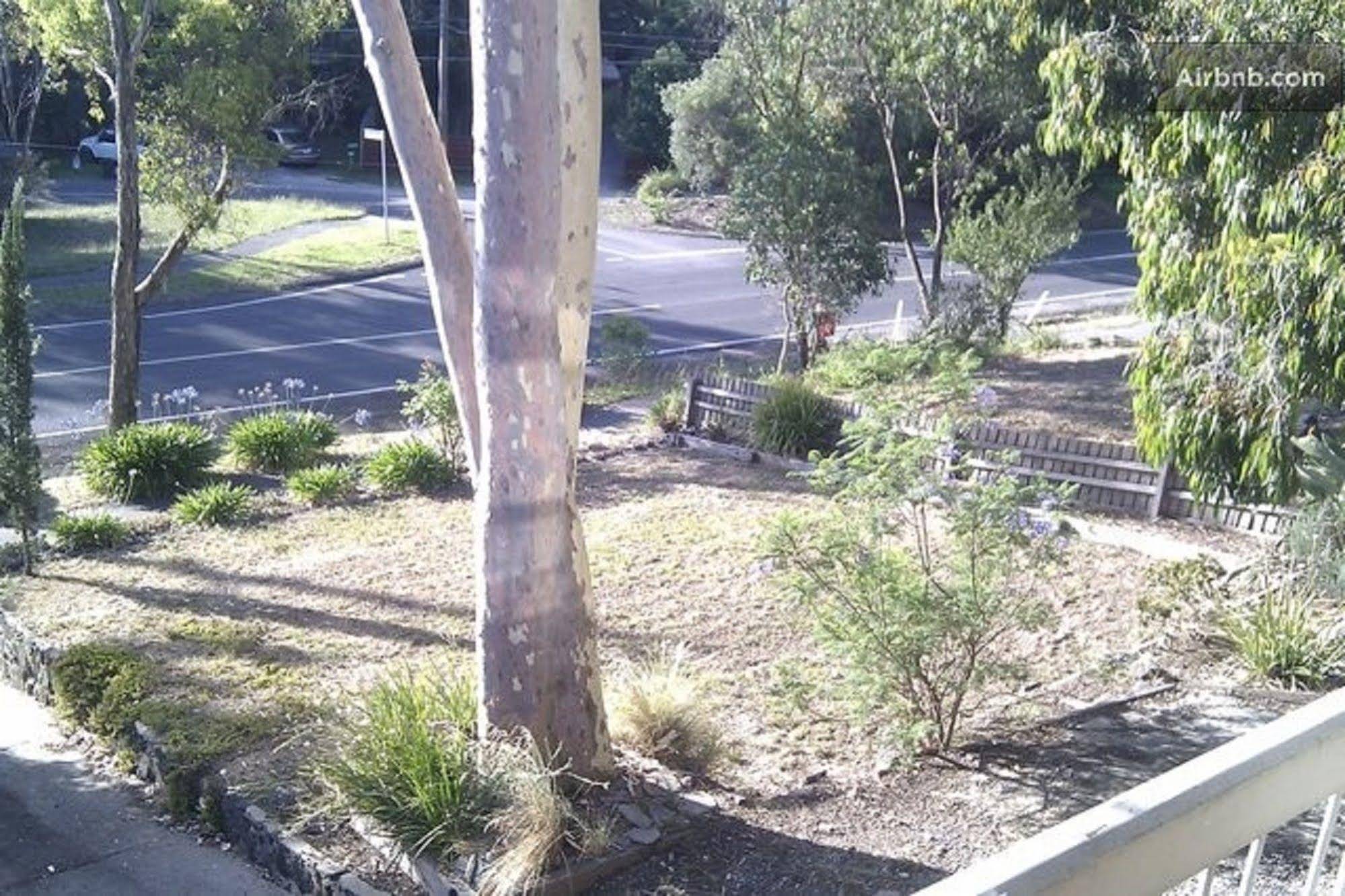 Eltham Retreat