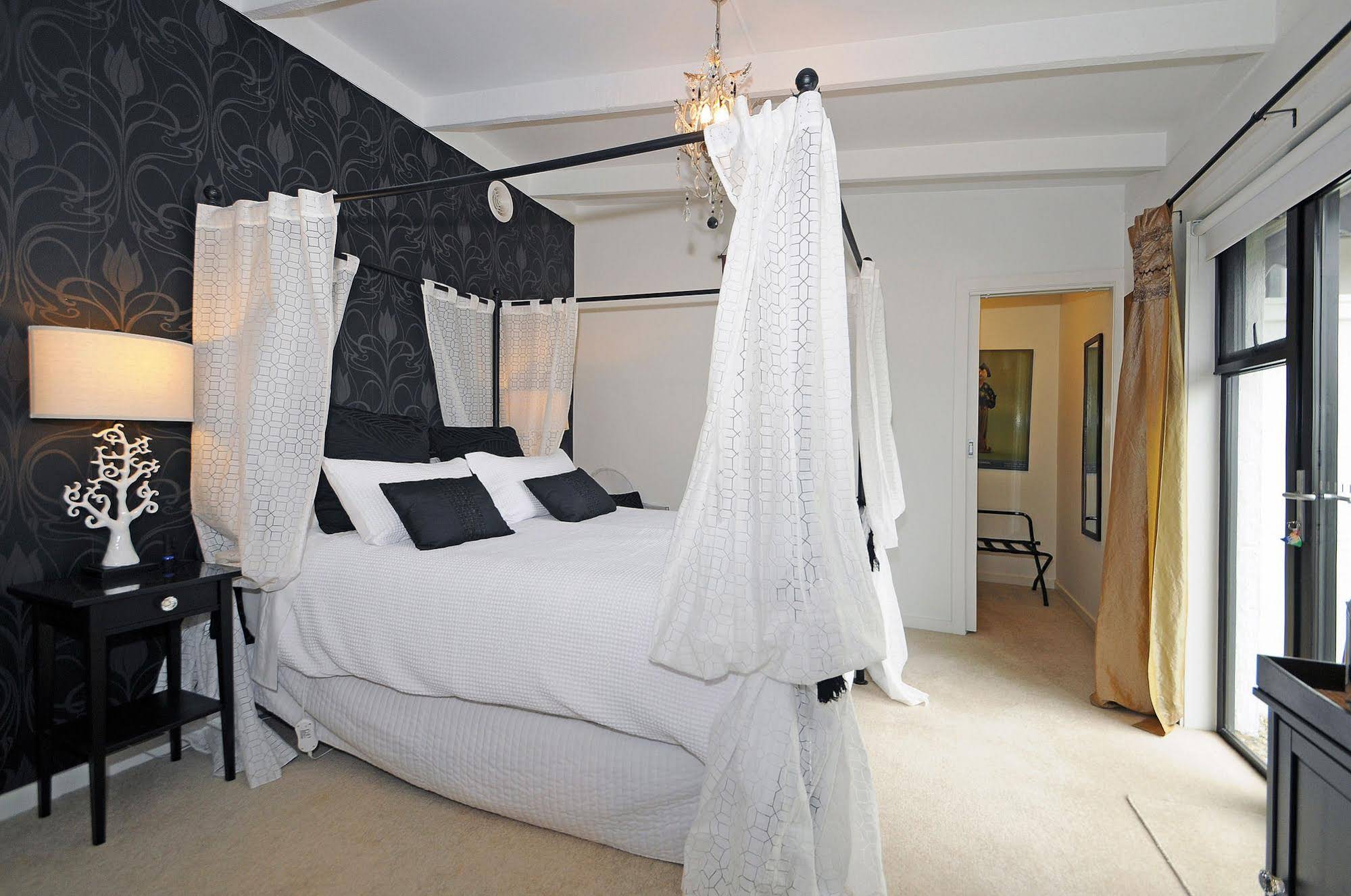 Harmony Bed and Breakfast
