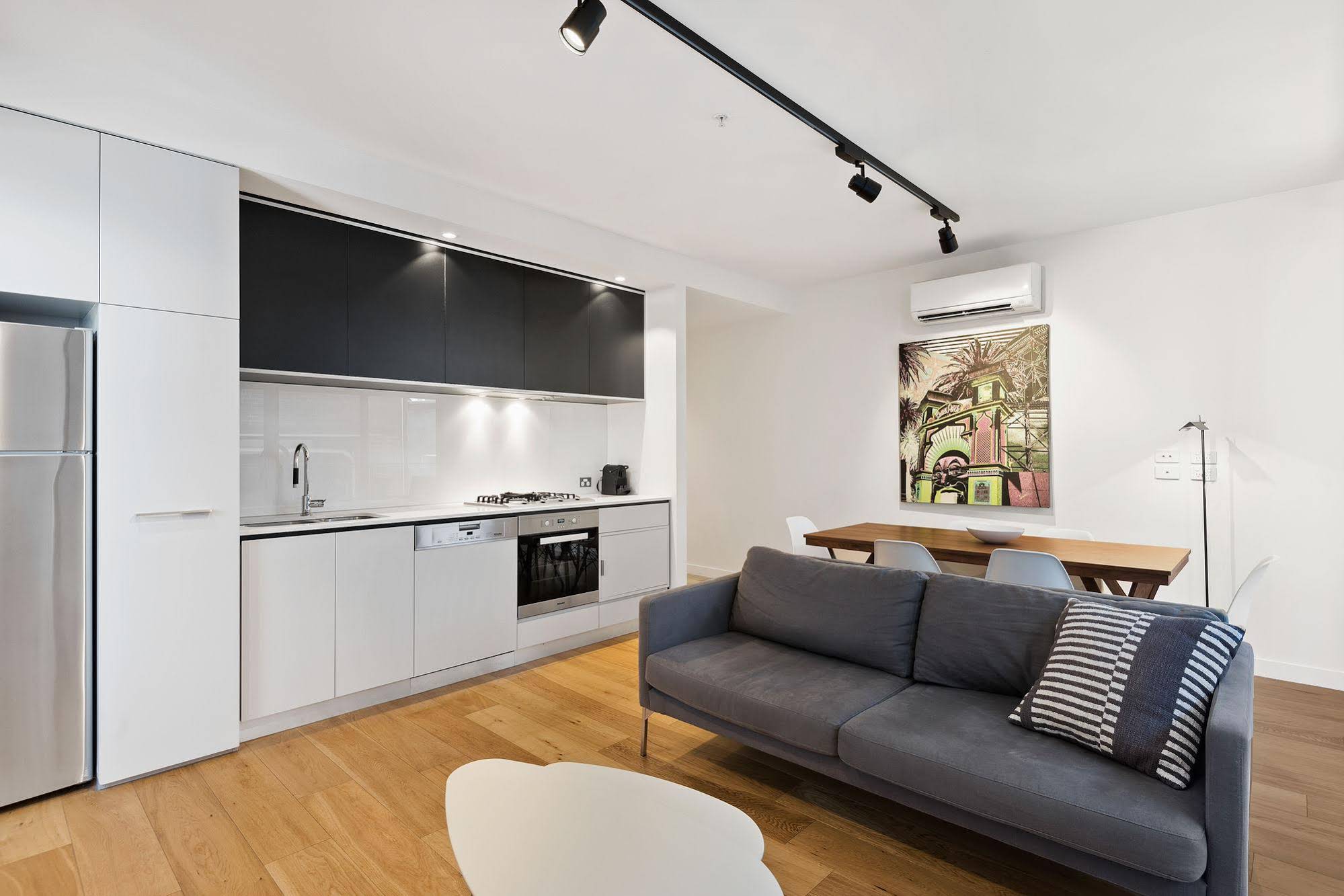 District Apartment Hotel - Fitzroy