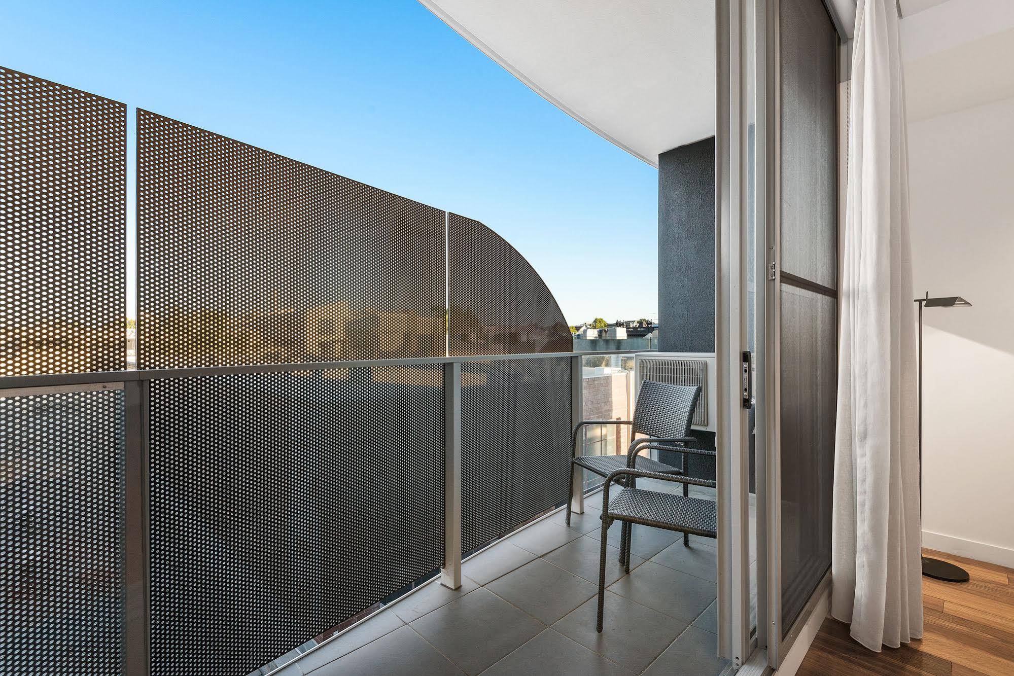 District Apartment Hotel - Fitzroy