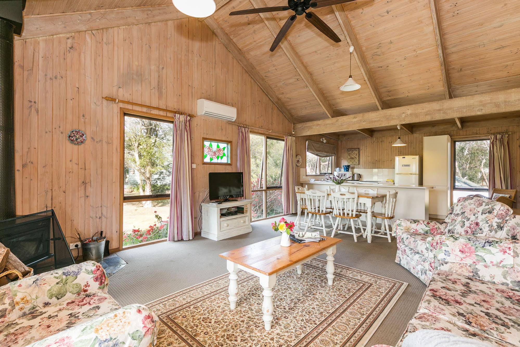 Freshwater Creek Cottages