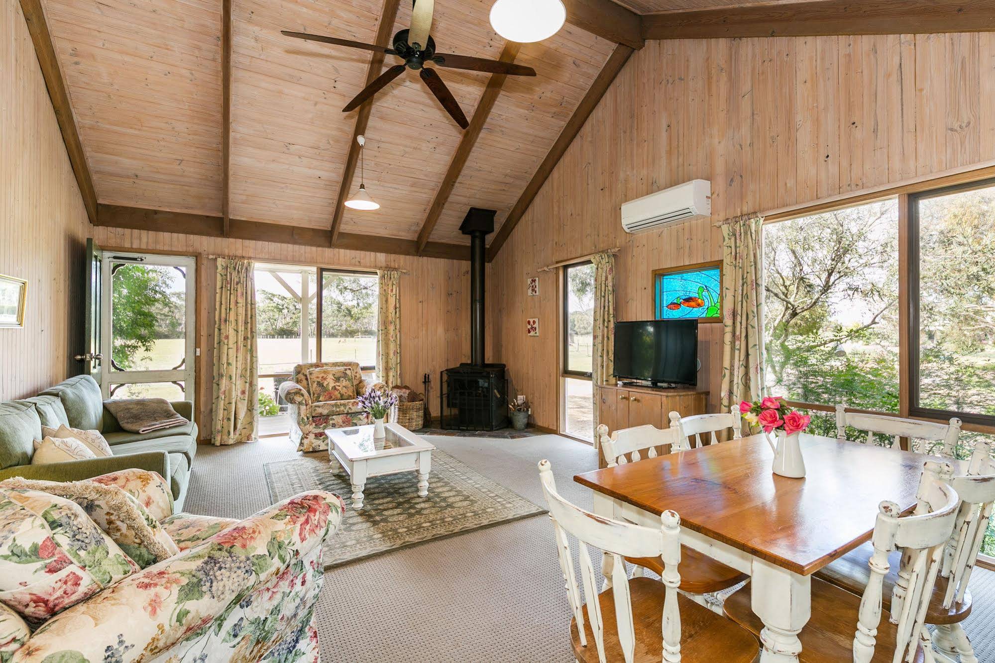 Freshwater Creek Cottages