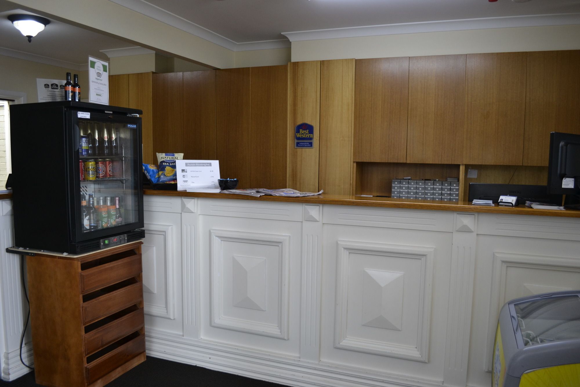 Admiralty Inn