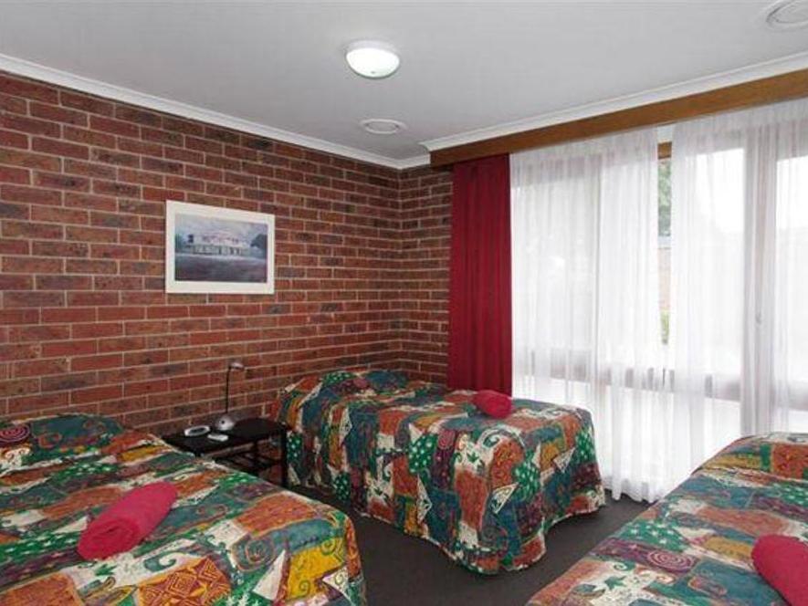 Kardinia Park Motel
