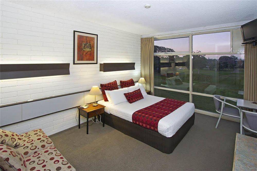 Parkside Motel