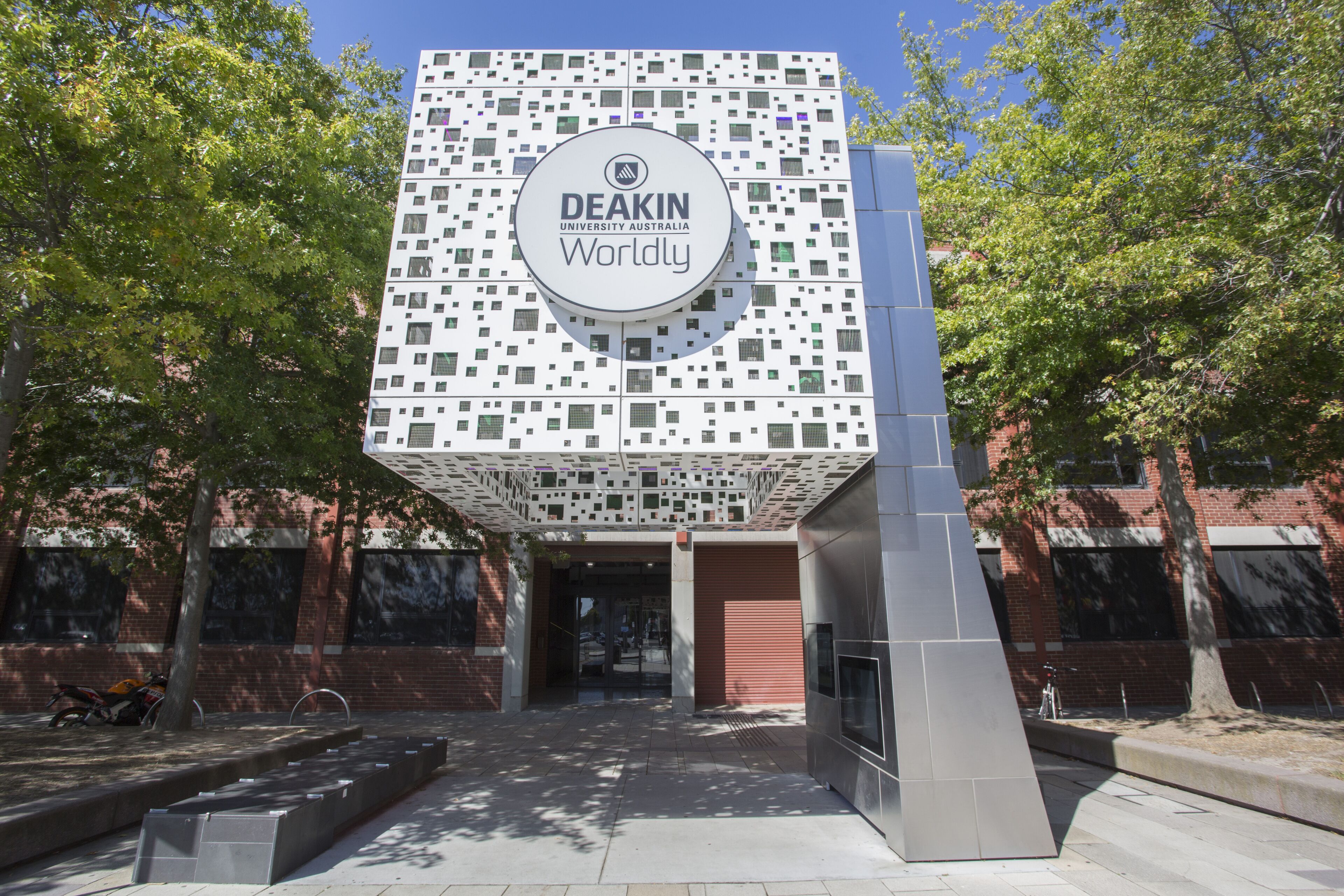 R Hotel Geelong
