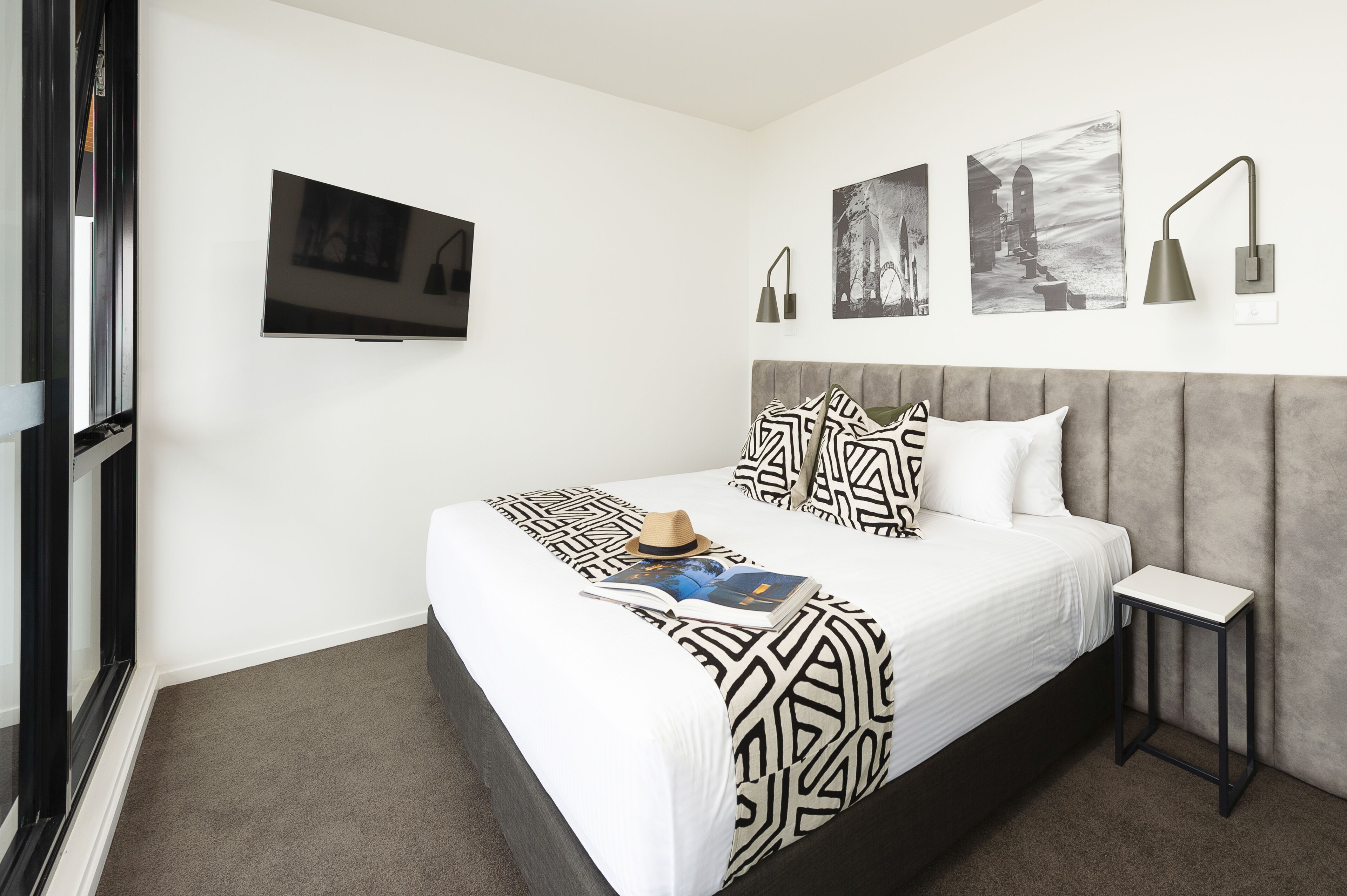 R Hotel Geelong