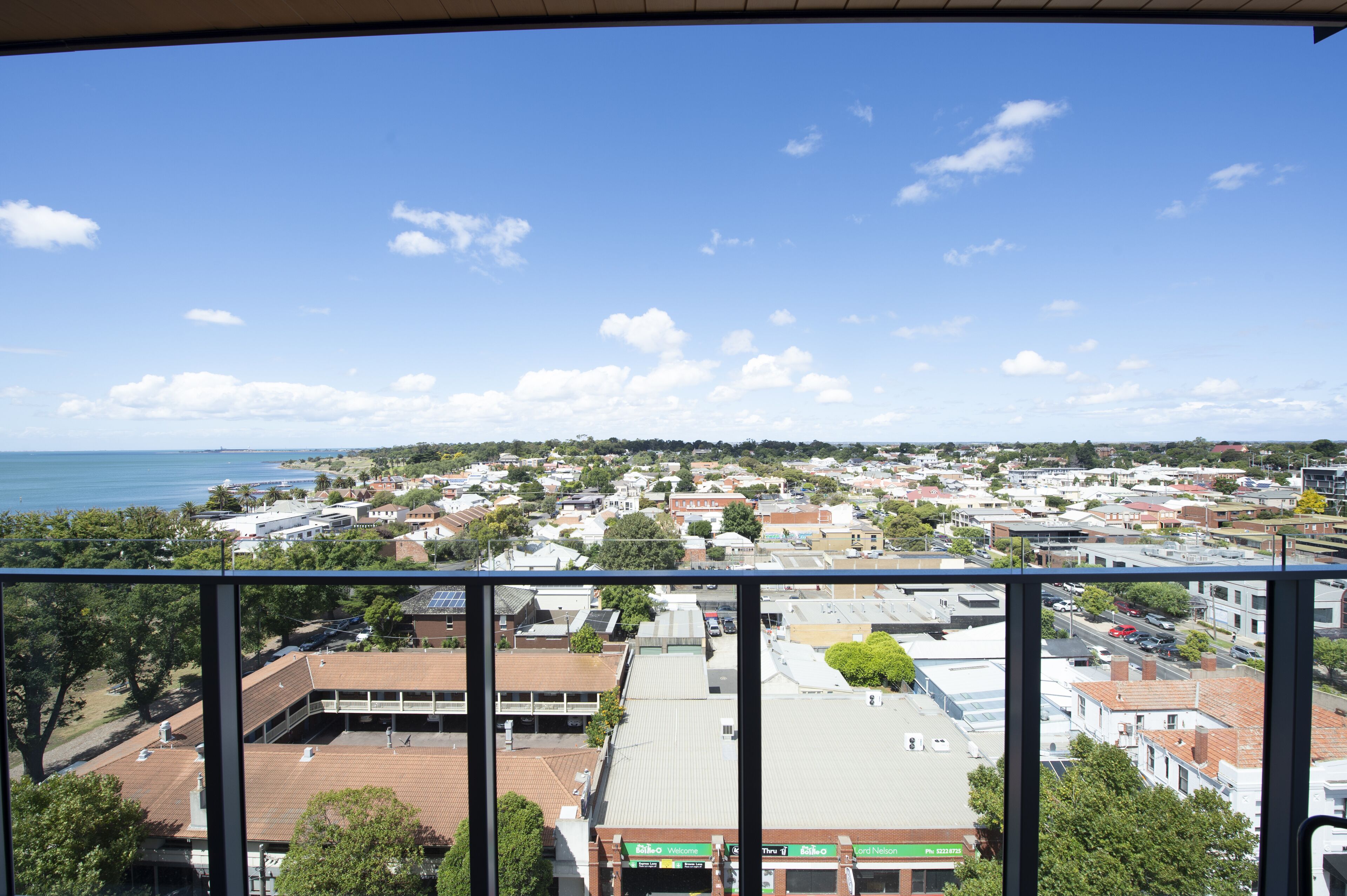 R Hotel Geelong