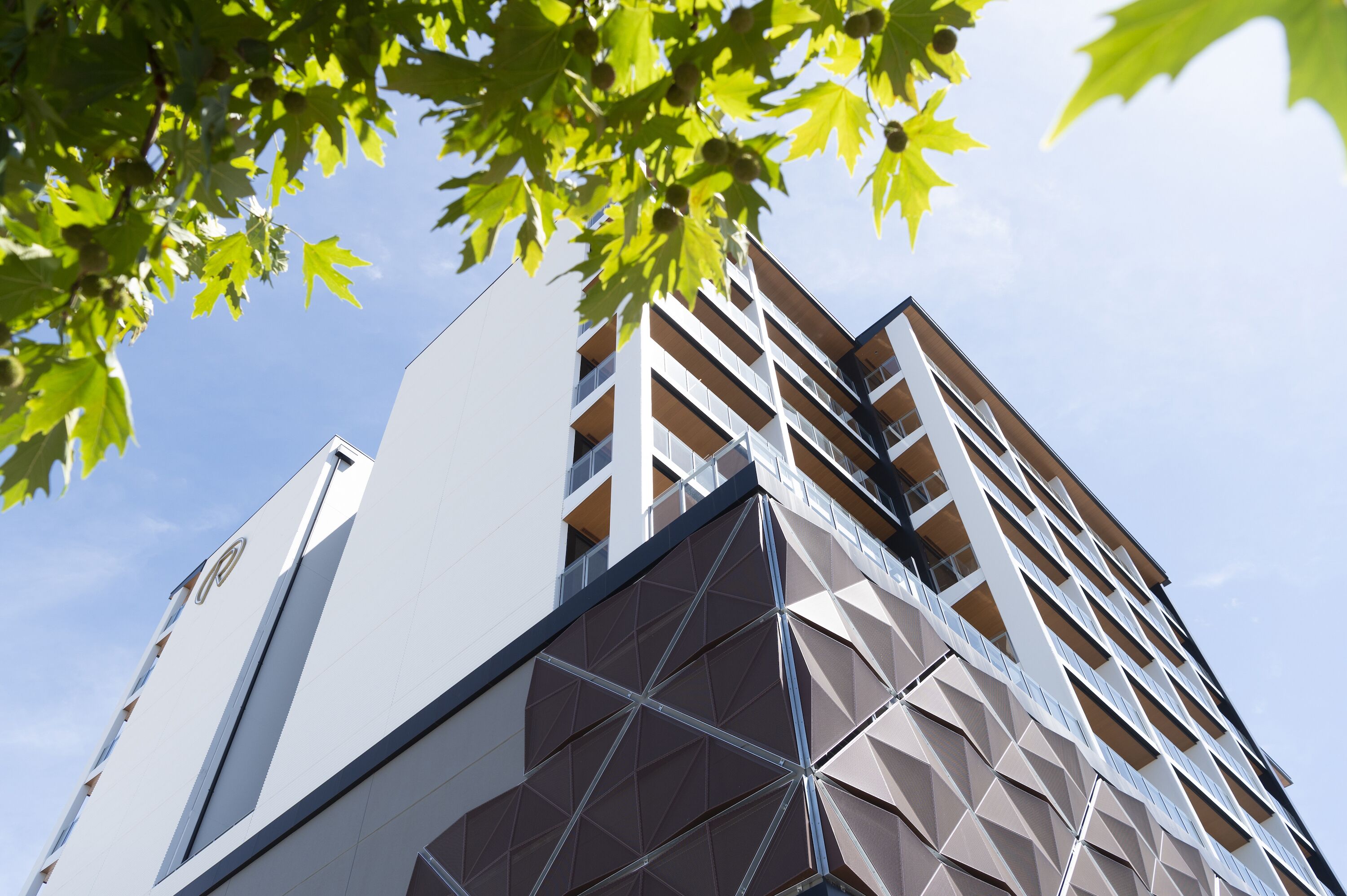 R Hotel Geelong