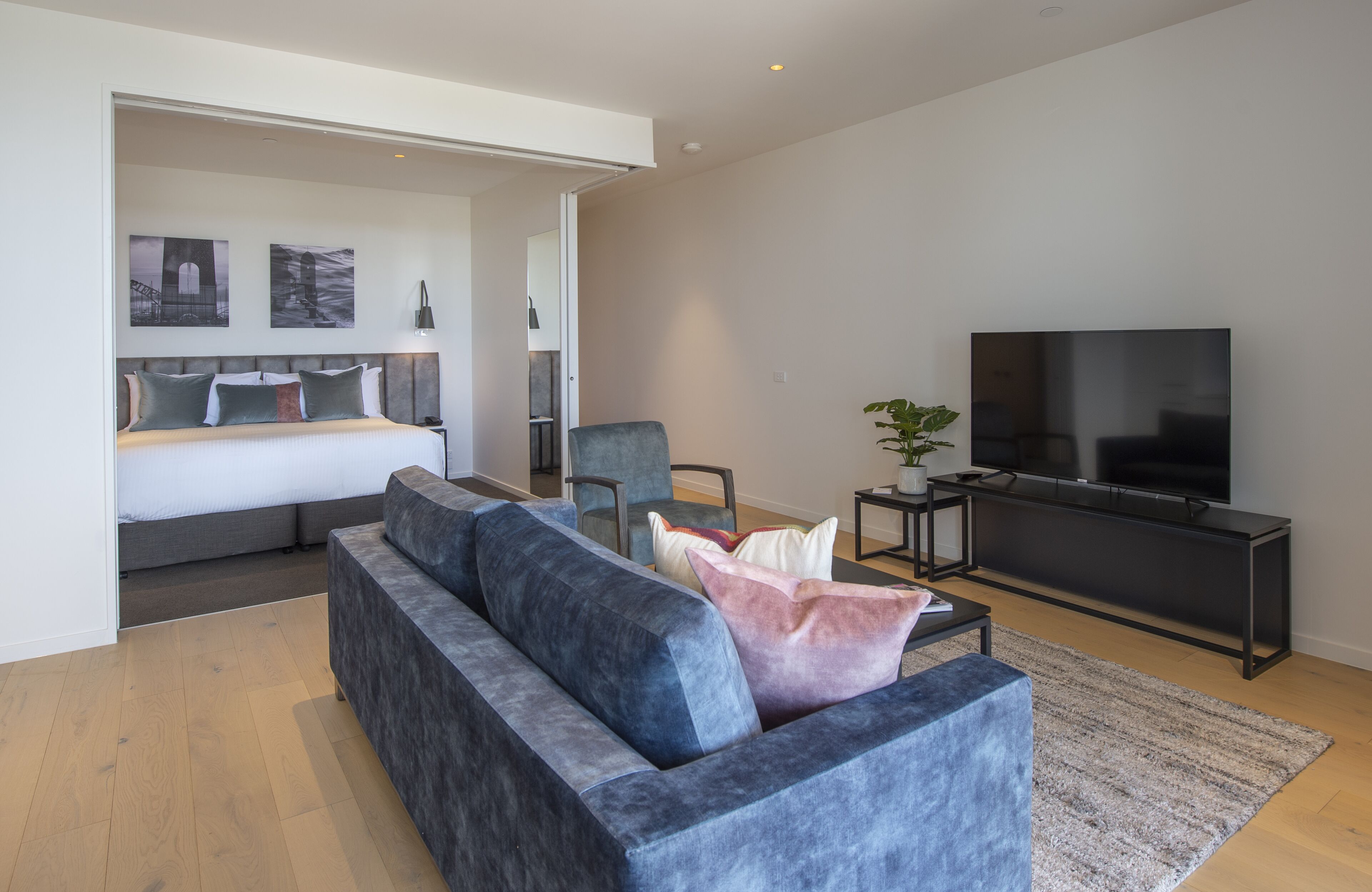 R Hotel Geelong