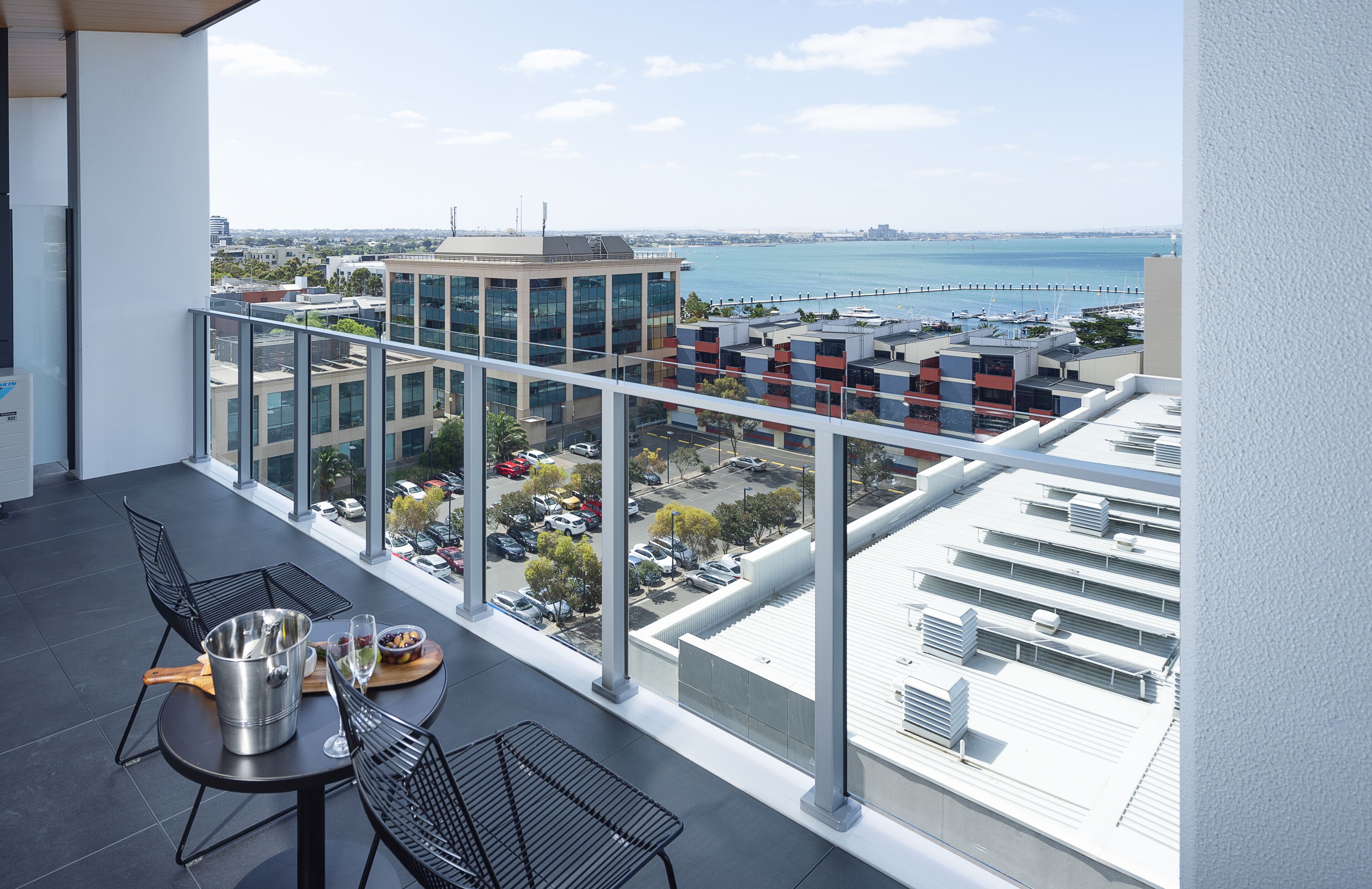 R Hotel Geelong