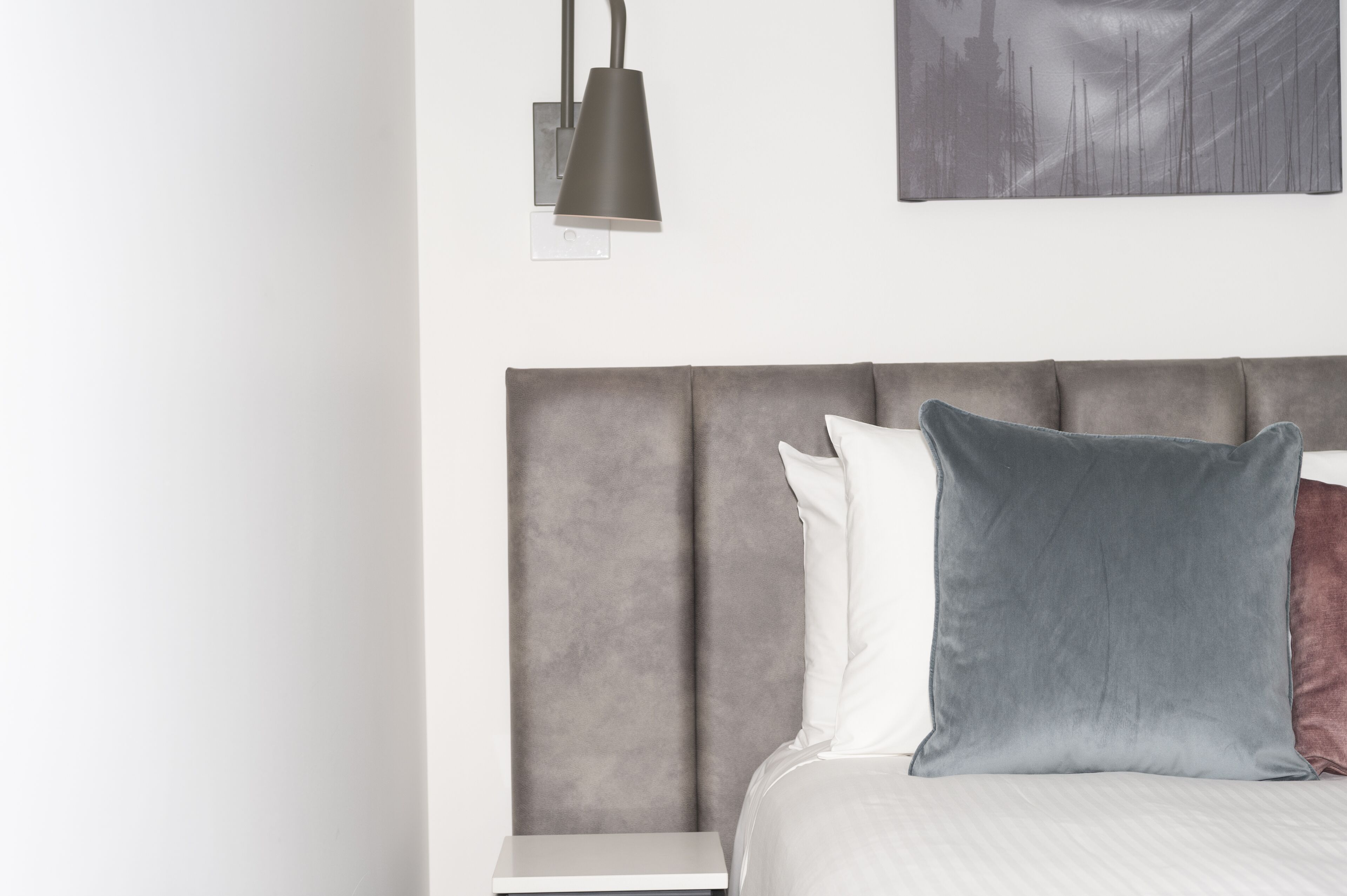 R Hotel Geelong