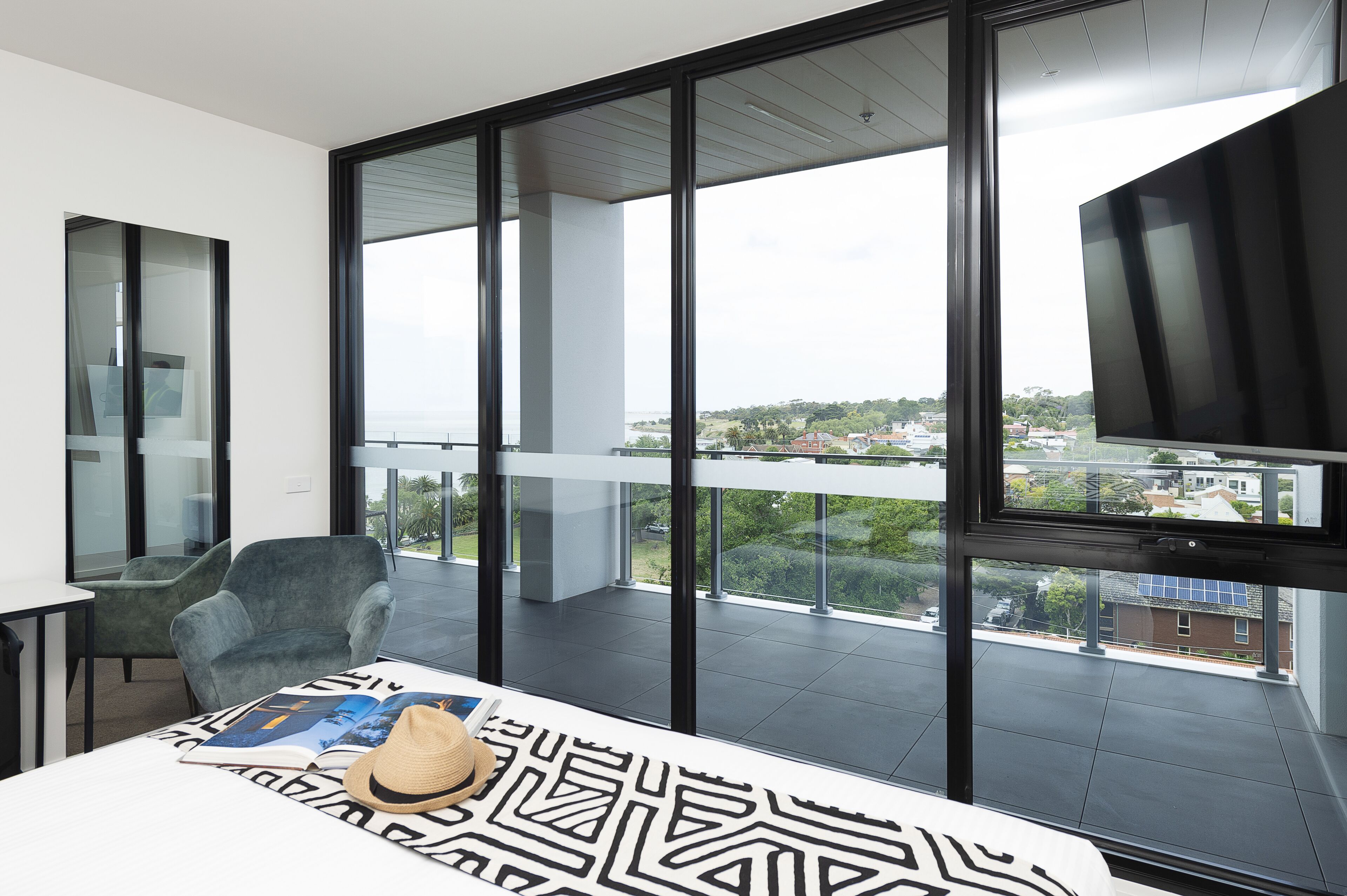 R Hotel Geelong
