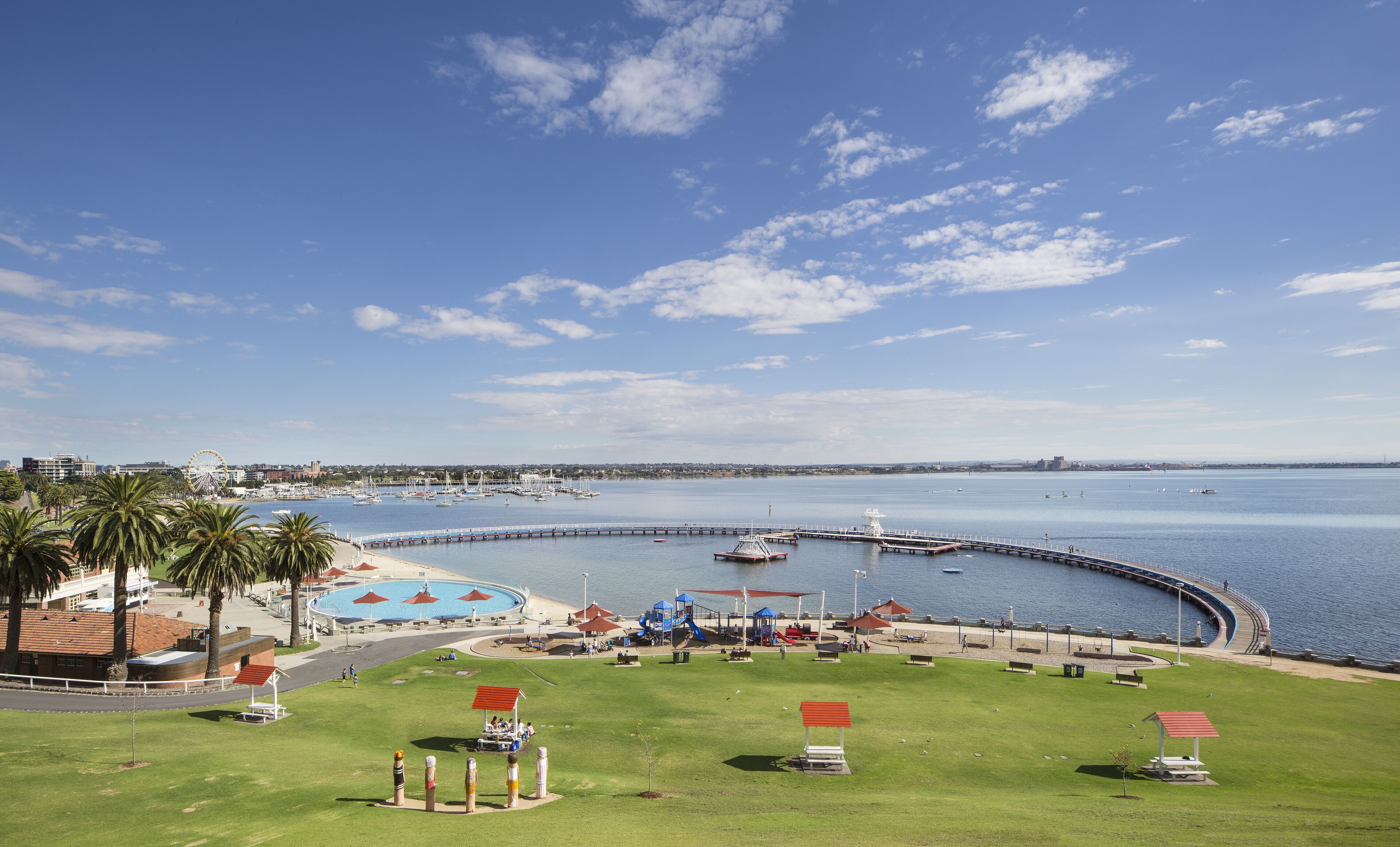 R Hotel Geelong