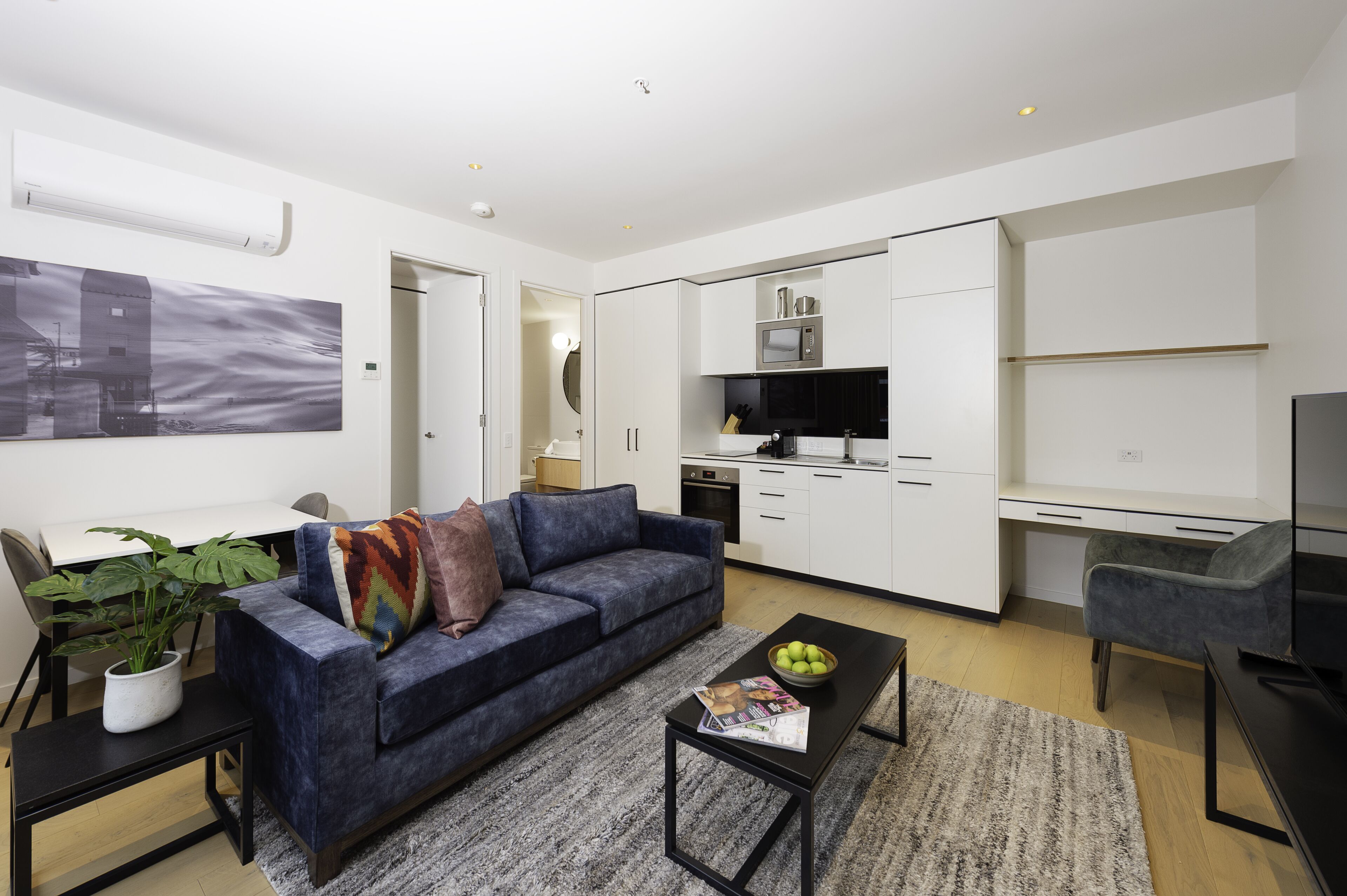 R Hotel Geelong