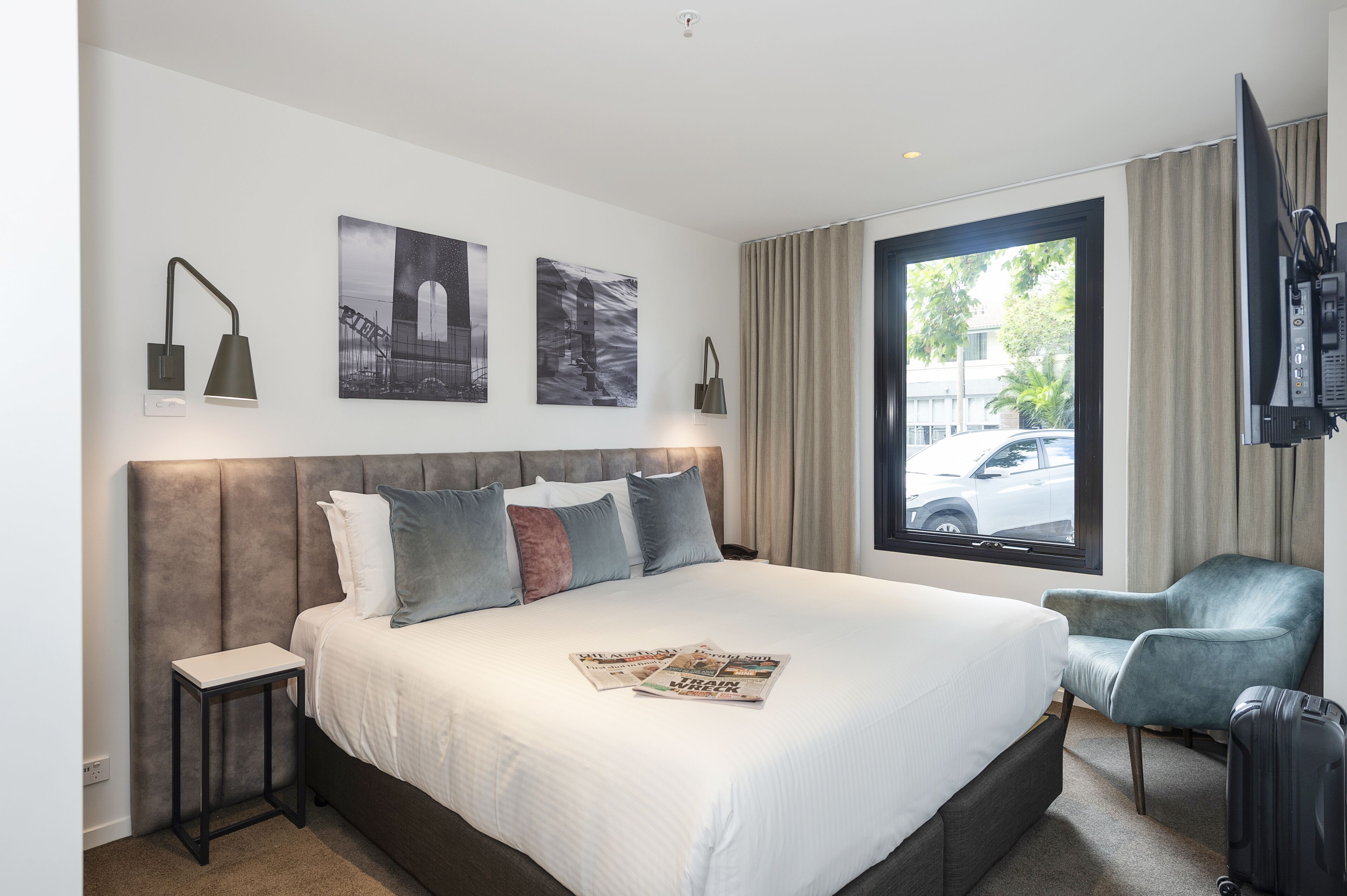 R Hotel Geelong