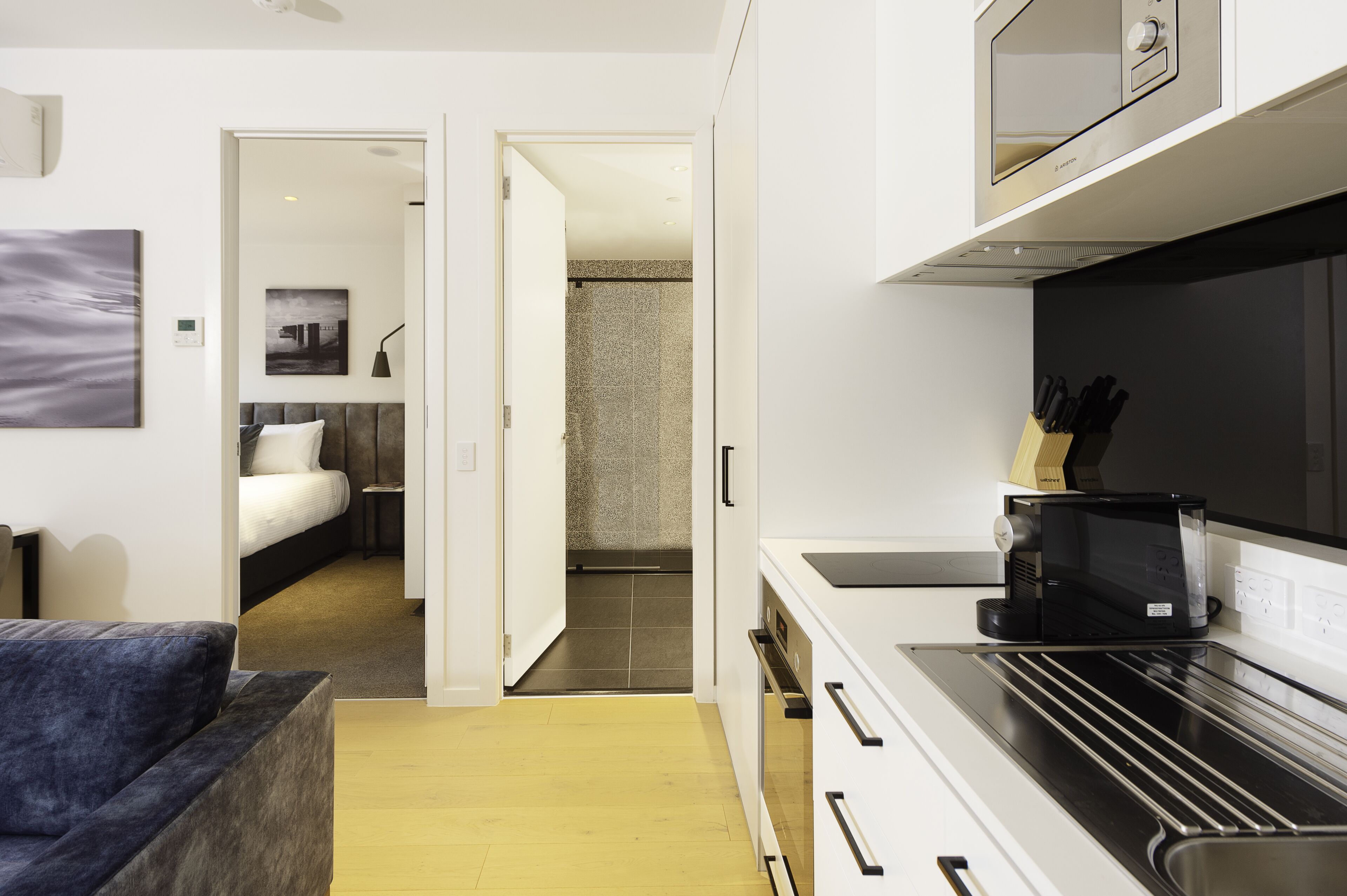 R Hotel Geelong