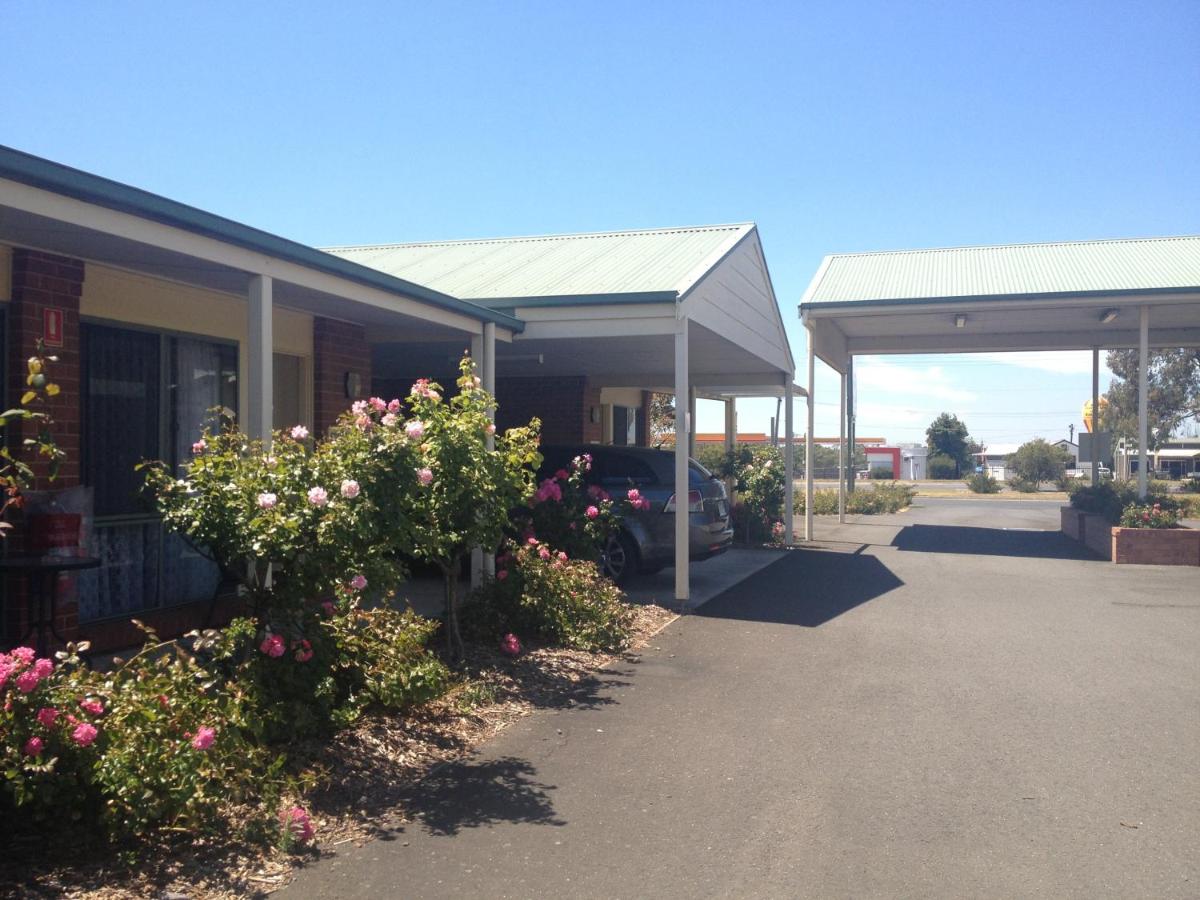 Rose Garden Motel